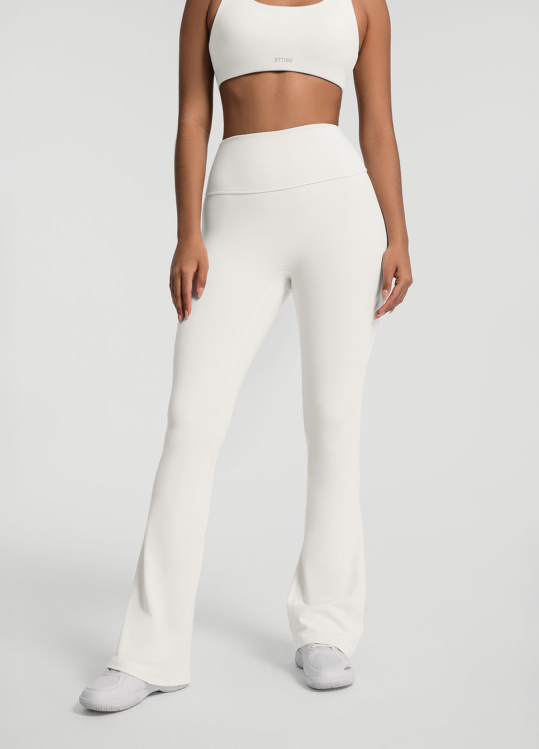 Ruched Flared Leggings for Women - High Waist Yoga Pants with Tummy Control - Perfect for Workout, Yoga & Casual Wear