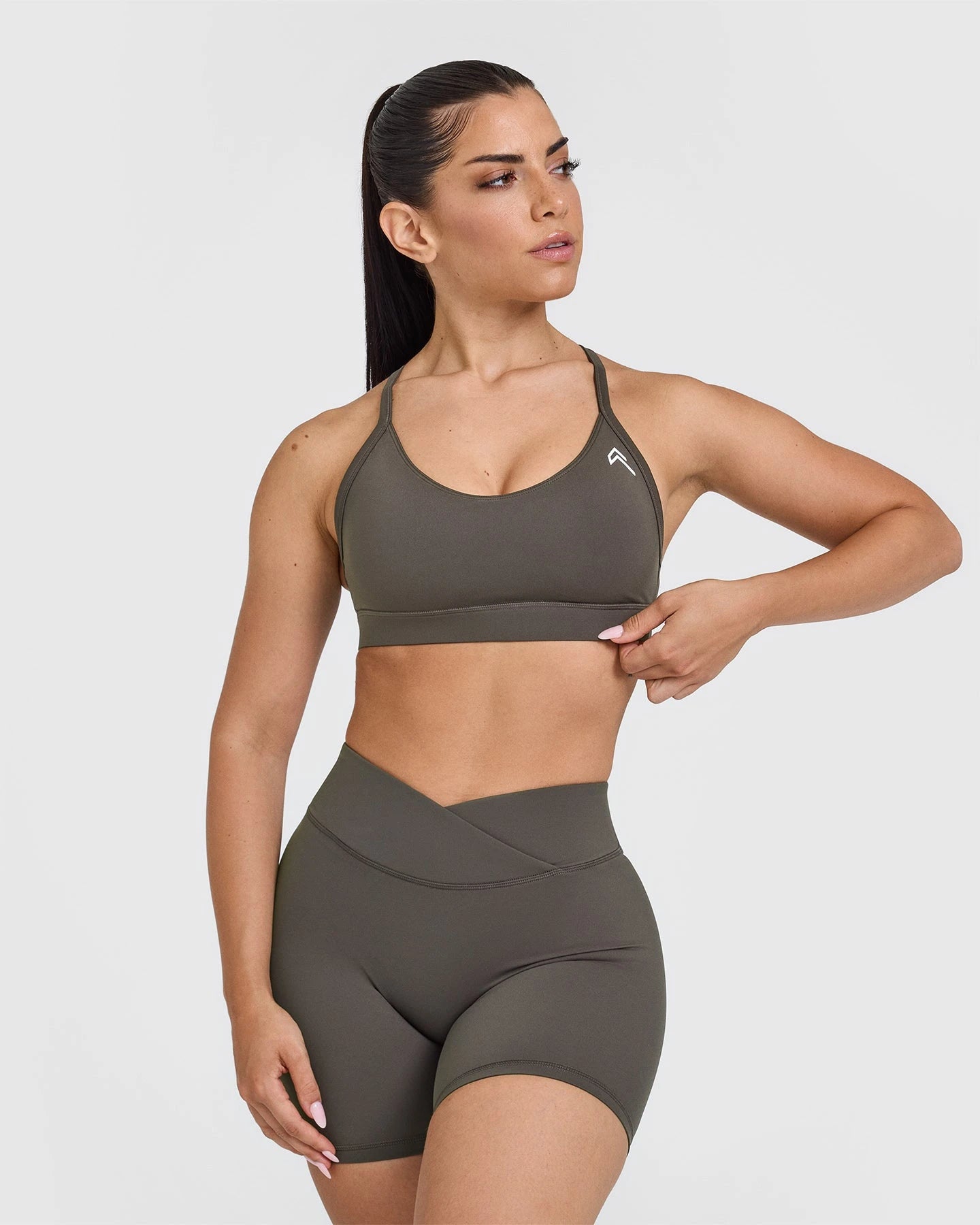 High-Quality Everyday Sports Bra for Women | Comfortable Deep Taupe Workout Top | Perfect for Yoga, Gym & Running