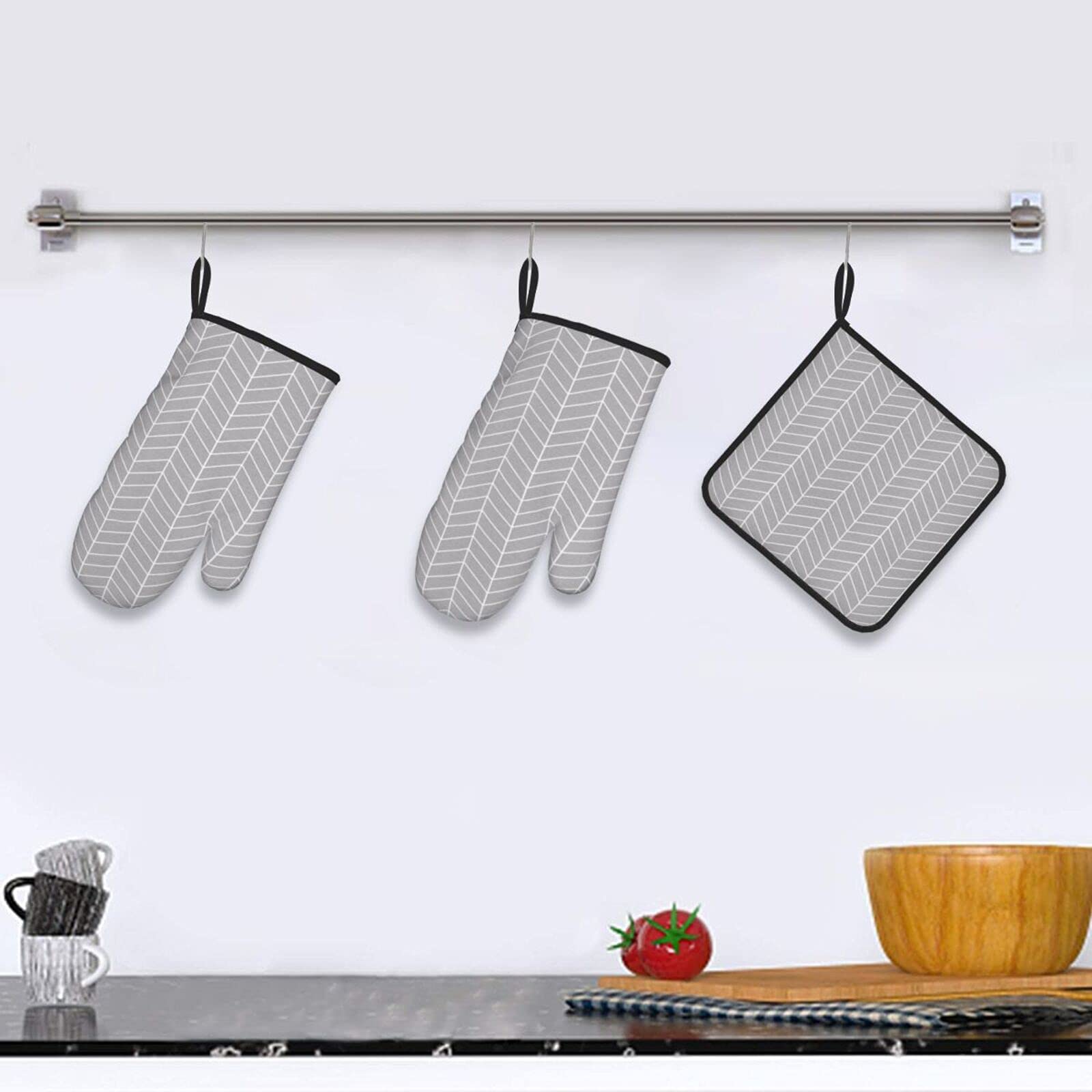 Heat Resistant Stripe Oven Mitt and Pot Holders Set - Non-Slip Kitchen Gloves for Baking, Cooking, Grilling & BBQ - Microwave Safe for Adults (3-Piece Grey Set) - Perfect for Holiday Cooking, Camping & Outdoor Barbecues