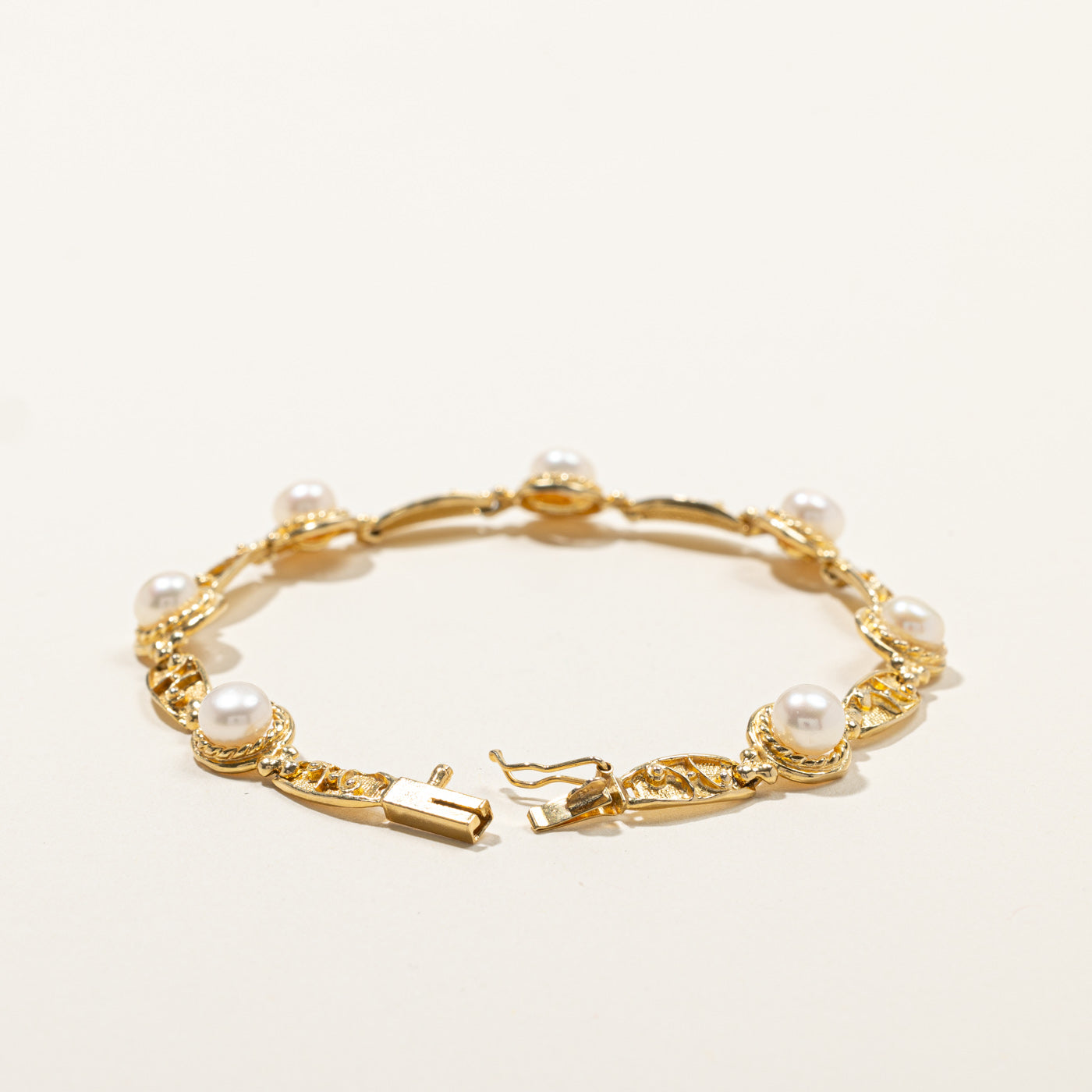 Elegant 7.5 Inch Pearl Chain Bracelet for Women - Classic Beaded Jewelry Gift for Birthday, Anniversary & Special Occasions | Perfect for Weddings, Parties & Everyday Wear