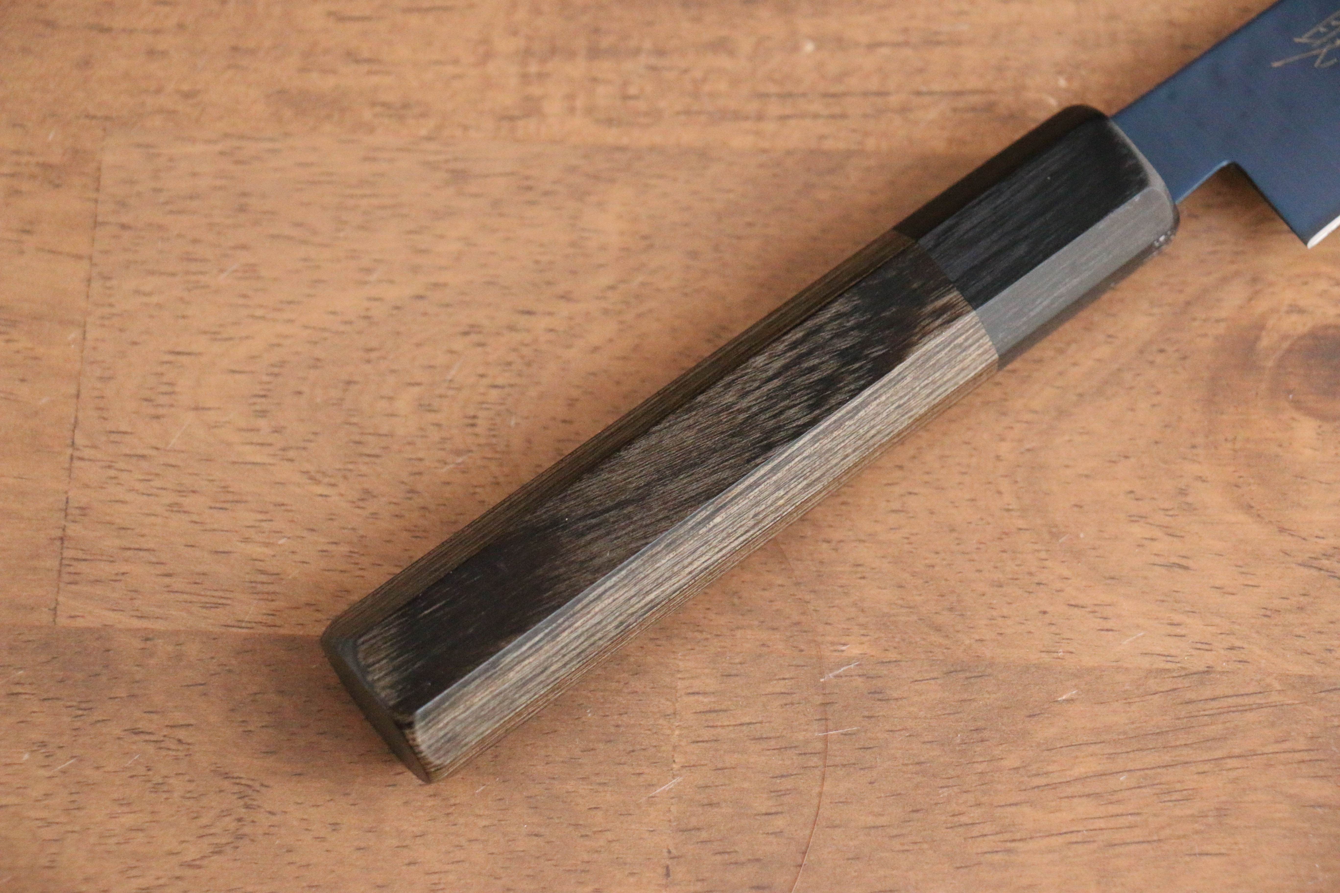 Seisuke SK 85 Hammered Petty Utility Knife 120mm - Ion Plated Blade with Gray Pakka Wood Handle - Perfect for Slicing, Chopping & Kitchen Prep