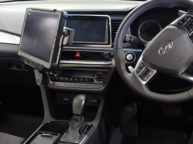 Industrial Evolution InDash Mount for Hyundai Sonata (2017-2020) - Secure Phone Holder for Hands-Free Navigation & Safe Driving