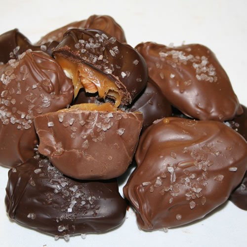 Premium Pecan Caramel Clusters with Sea Salt - Gourmet Dark & Milk Chocolate Mix (4lb Bulk) - Perfect for Holiday Gifts, Party Snacks & Office Treats