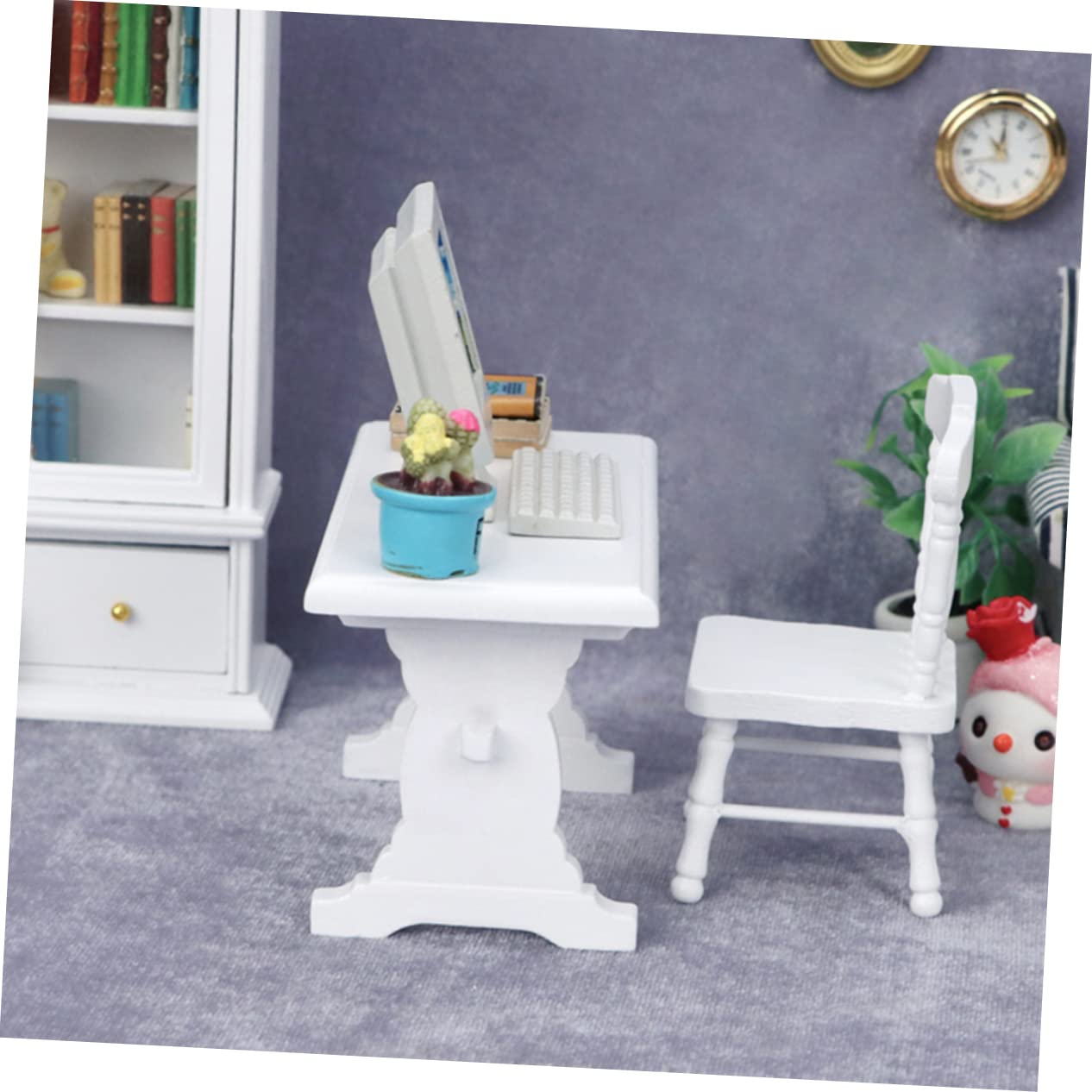 1:12 Scale Miniature White Wooden Computer Desk - Dollhouse Mini Furniture for Study & Office - Perfect for Dollhouse, Mini Model House, and DIY Miniature Scenes