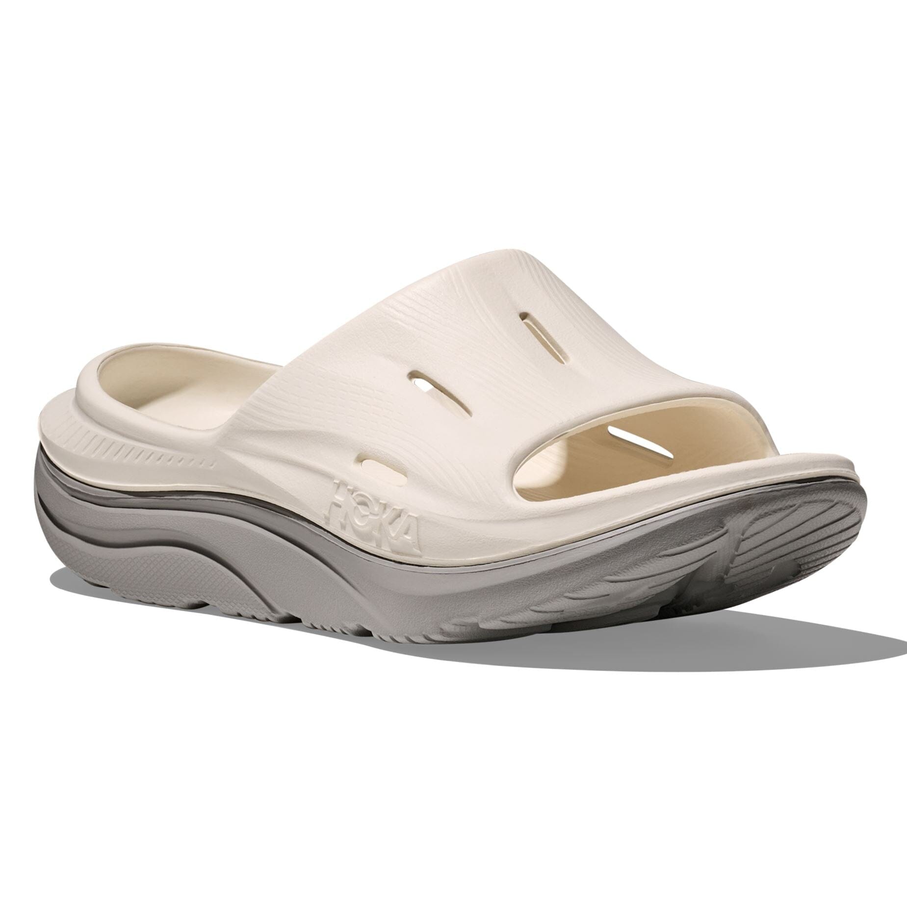 HOKA ORA RECOVERY SLIDE 3 - Unisex Comfort Sandals for Men & Women - Lightweight Recovery Footwear for Post-Workout, Travel & Home Relaxation