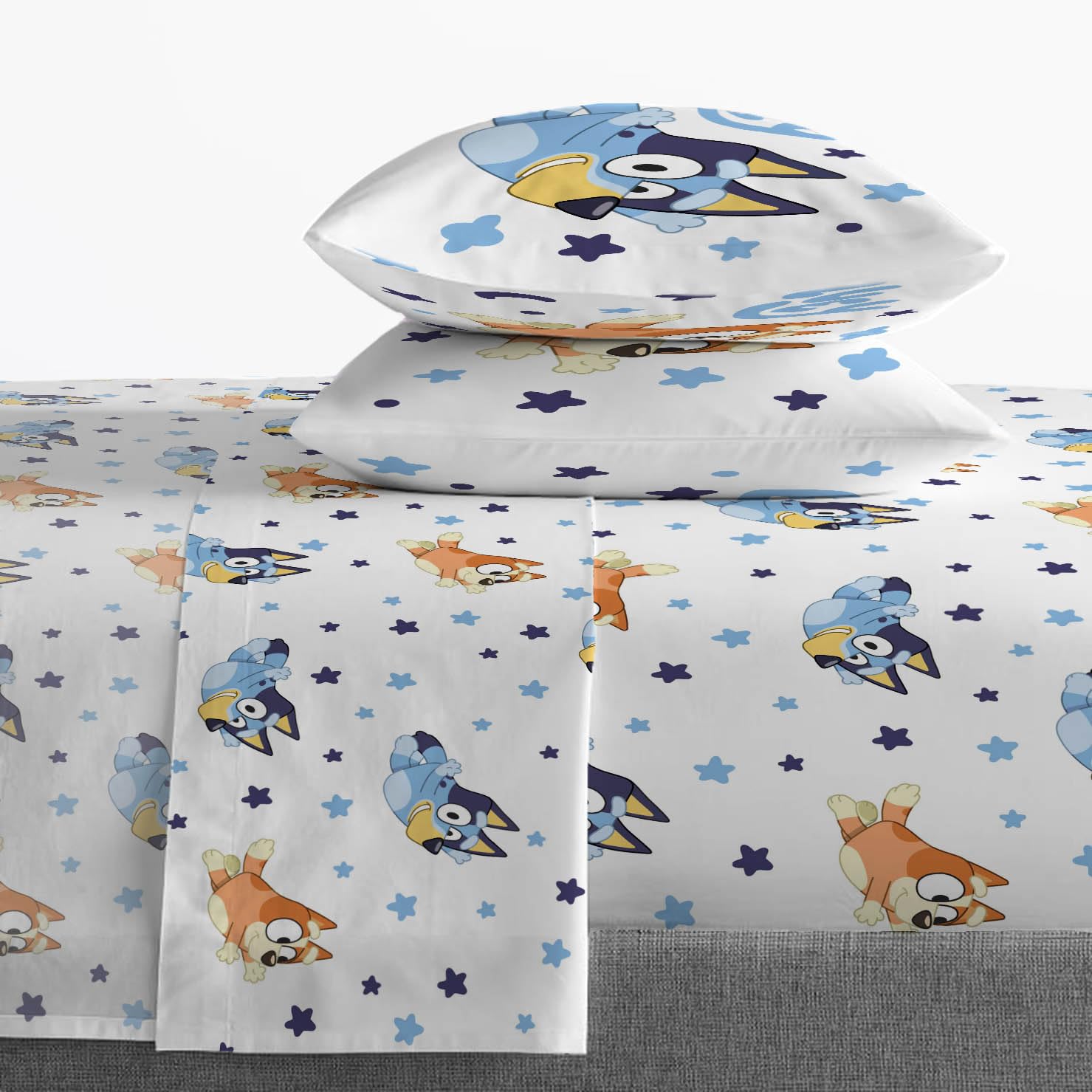 Jay Franco Bluey & Bingo 7-Piece Kids Comforter Set - Super Soft Clouds & Stars Bedding Includes Sheet Set & Pillow Covers - Perfect for Boys & Girls Bedrooms, Sleepovers & Nursery Decor