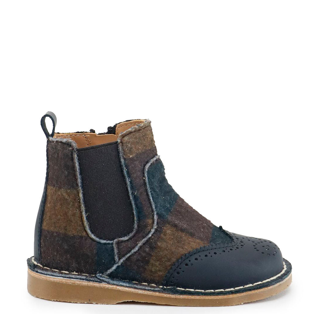 Stylish Plaid Wool & Rubber Wingtip Booties for Men & Women - Comfortable Winter Ankle Boots for Outdoor, Office & Casual Wear