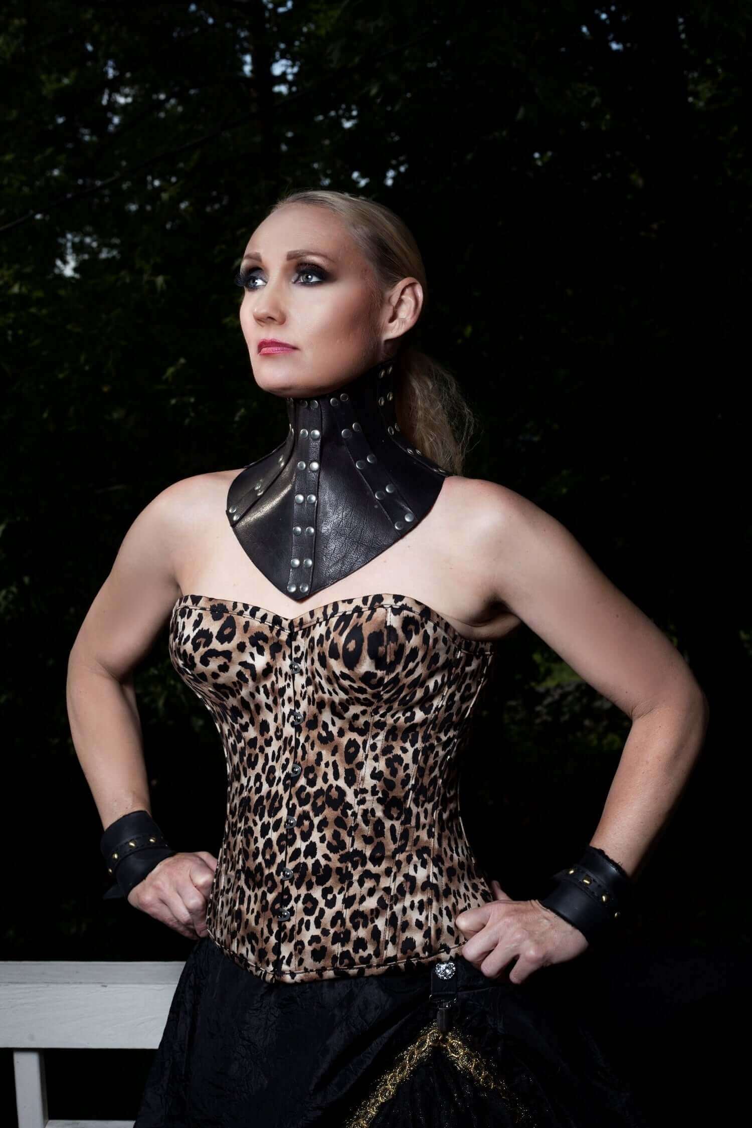 Playgirl Leopard Print Steel Boned Corset - Waist Trainer for Women, Shapewear Body Shaper - Perfect for Burlesque, Cosplay & Special Occasions
