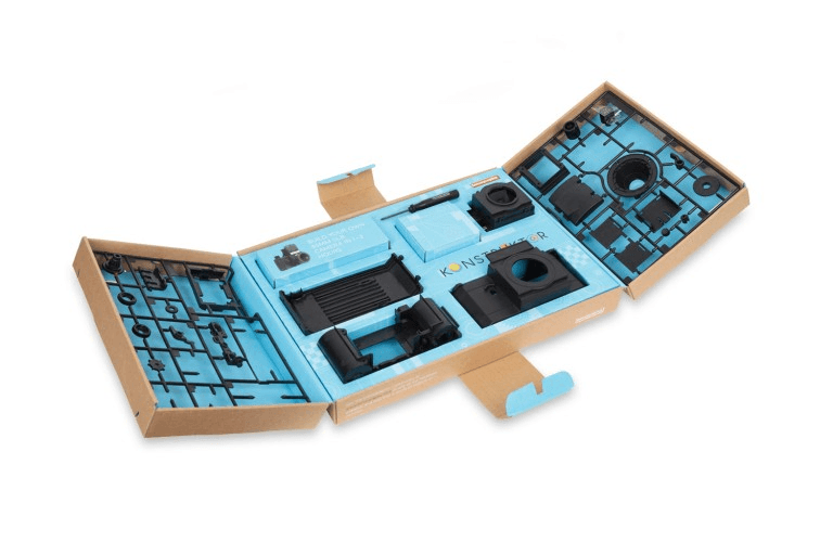 Lomography Konstruktor DIY 35mm Film Camera Kit - Build Your Own Analog Camera for Photography Enthusiasts & Creative Projects