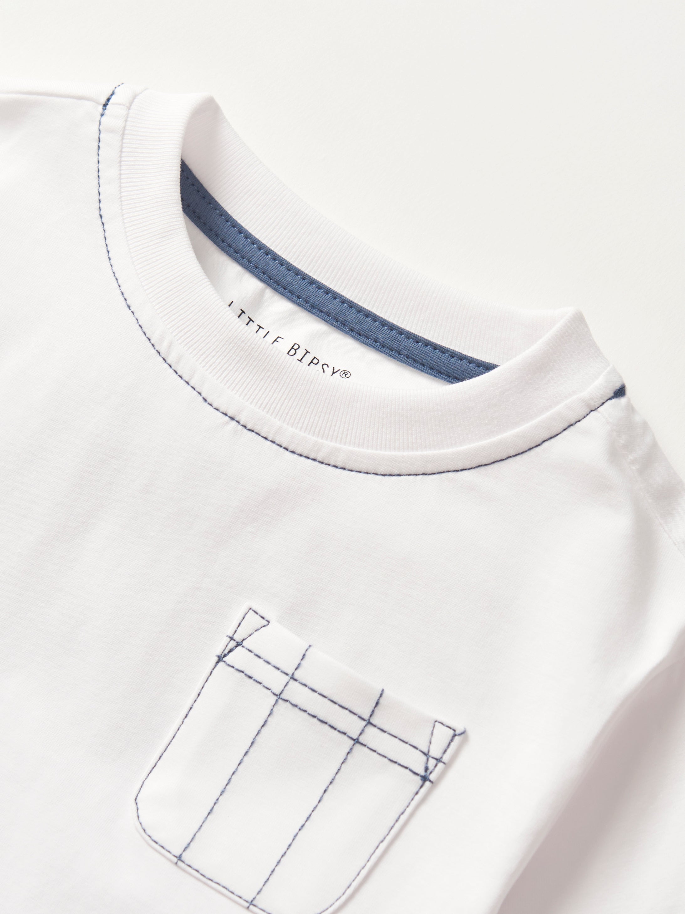 Contrast Thread T-Shirt for Men & Women | Stylish White Cotton Tee | Casual Wear, Street Fashion & Everyday Outfits