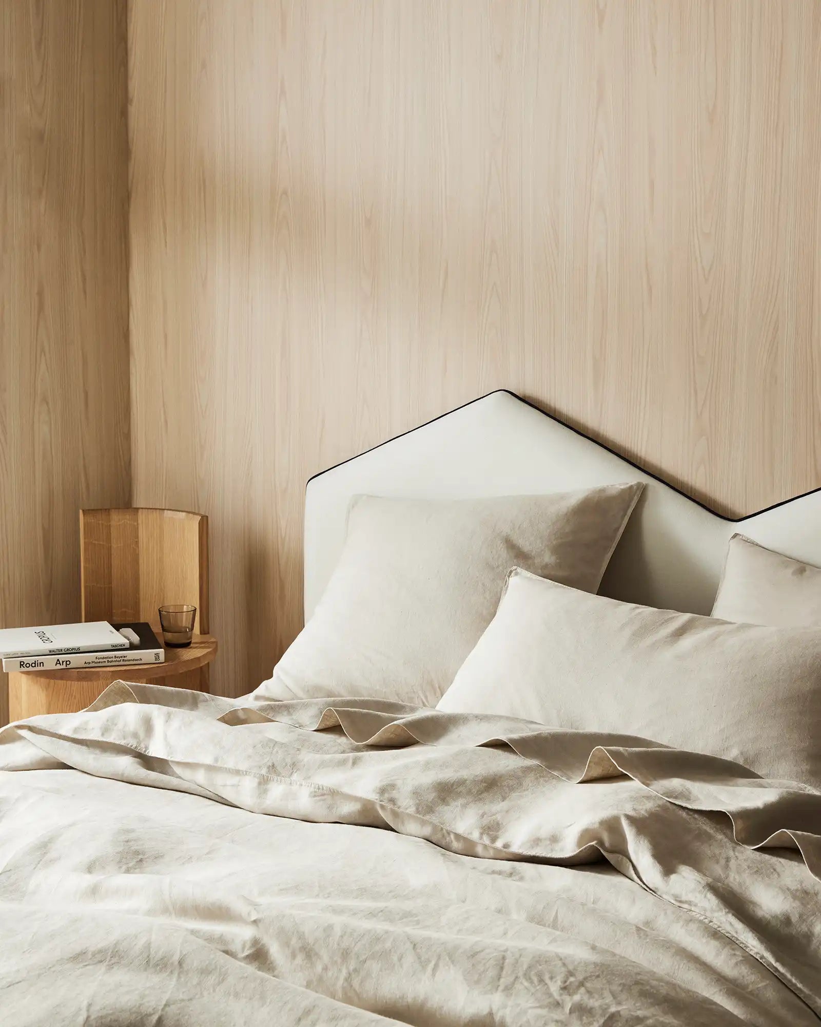 Premium Ravello Flat Sheet Set - 100% Cotton Bone White Bedding - Soft & Breathable for Ultimate Comfort - Perfect for Master Bedrooms, Guest Rooms & Hotels