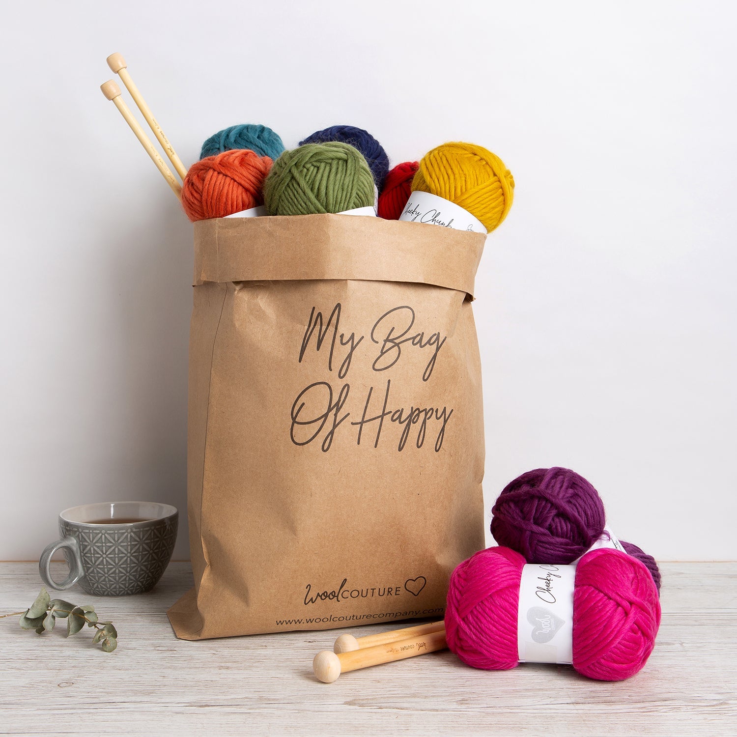 Giant Erin the Robin Knitting Kit - DIY Crochet Amigurumi Bird Toy - Perfect for Beginners, Home Decor, Gifts & Craft Lovers (Use for Nursery Decor, Christmas Ornaments, Handmade Presents)