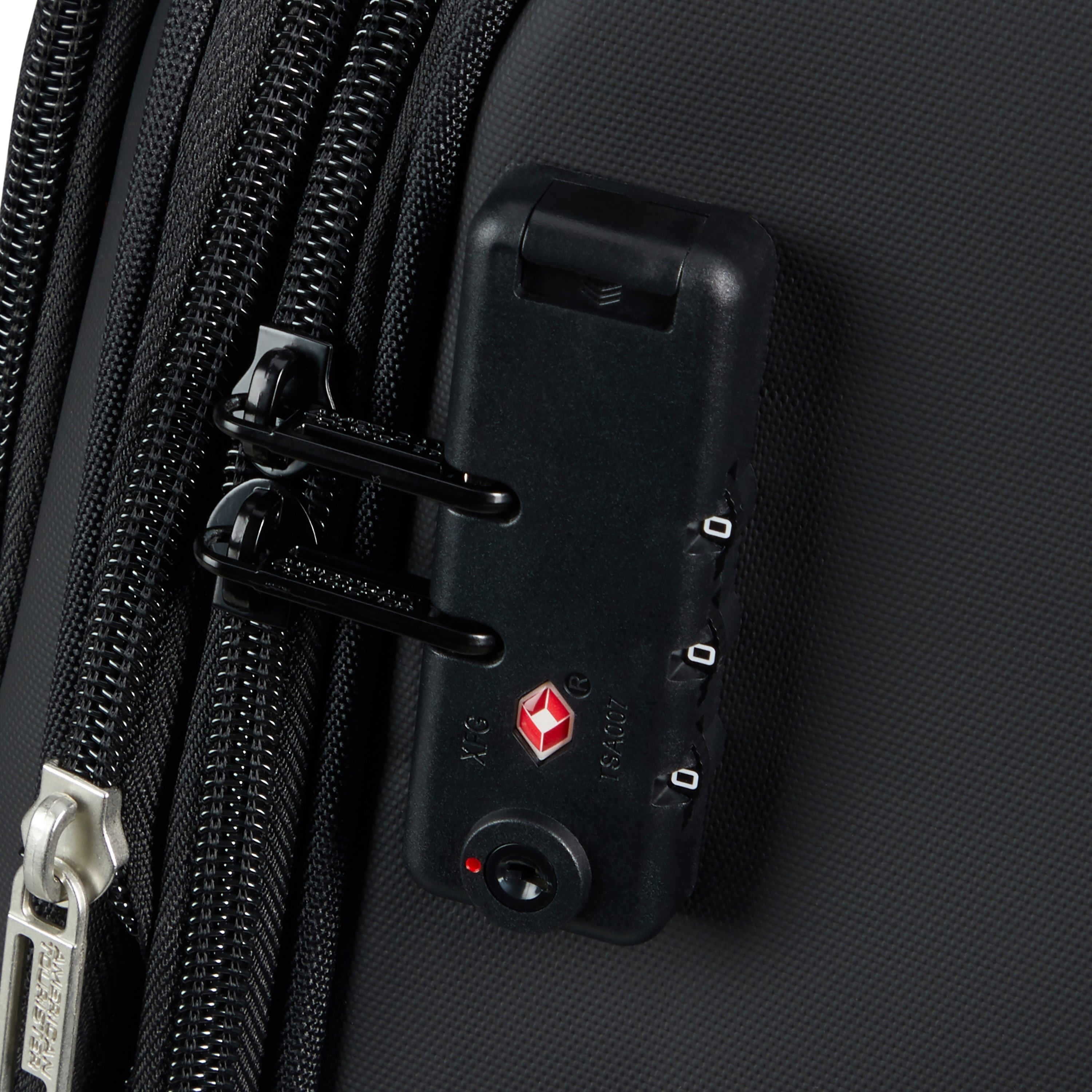American Tourister Daring Dash Expandable Spinner Carry On Luggage - Lightweight Suitcase for Air Travel, Business Trips & Weekend Getaways