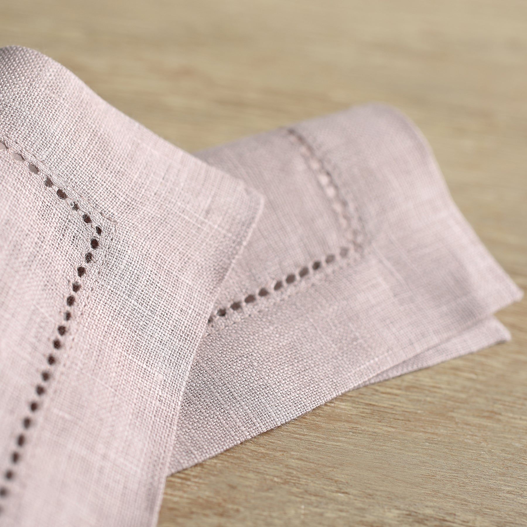 Premium Classic Hemstitch Cocktail Napkins - Set of 12 White Linen Drink Napkins for Parties, Weddings & Elegant Dining - Absorbent & Decorative Tableware Accessories