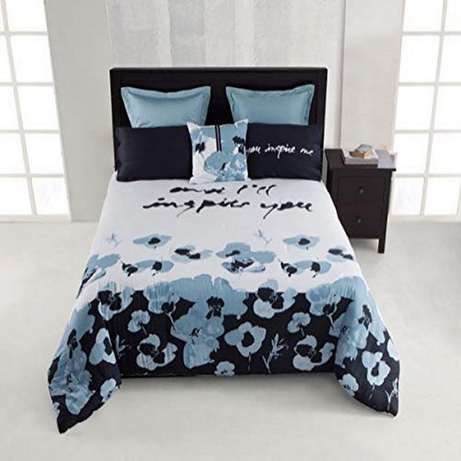 Kensie Blue Duvet Cover Set - Soft Luxury Bedding for Queen/King Size - Modern Geometric Pattern - Perfect for Master Bedroom, Guest Room & Dorm Decor