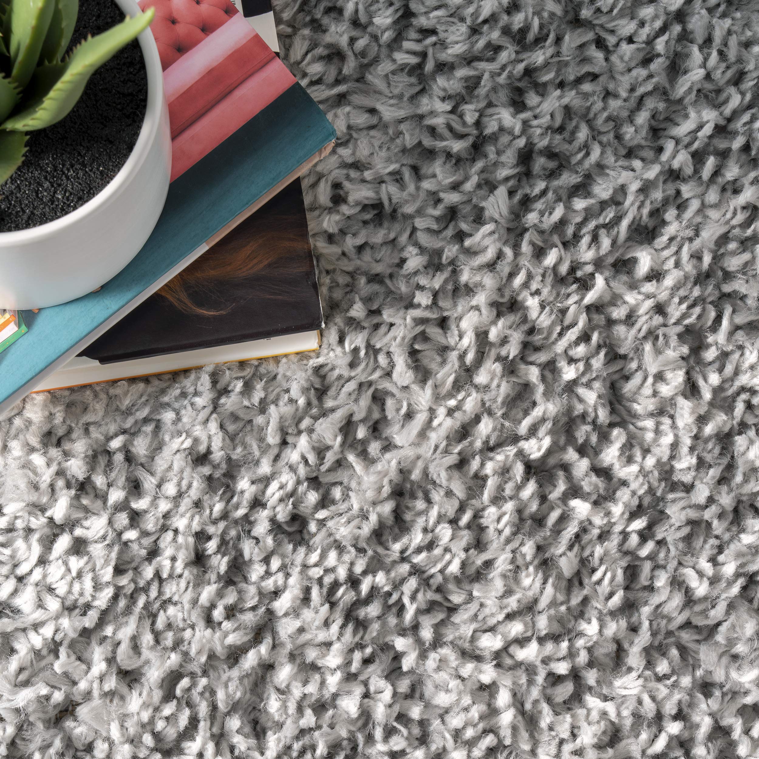 nuLOOM Kara Solid Shag Area Rug - 8' Round Plush Shag Rug in Casual Grey/Ivory for Living Room, Bedroom, Dining Room & Nursery | Soft Floor Covering for Cozy Home Decor