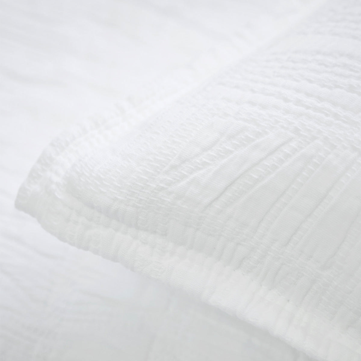 Luxury Harbour Matelasse Quilted Bedspread - Soft & Elegant Coverlet for Bedroom Decor - Perfect for Master Bedroom, Guest Room, or Hotel Use
