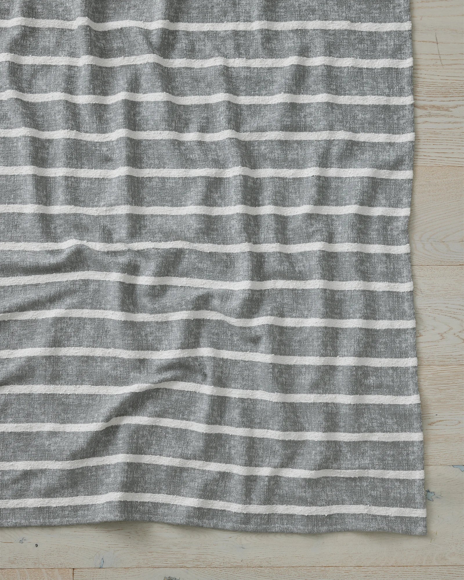 Premium Piazza Throw Mineral Blanket - Soft & Cozy for Home, Office, and Outdoor Use - Perfect for Lounging, Camping, and Gifting