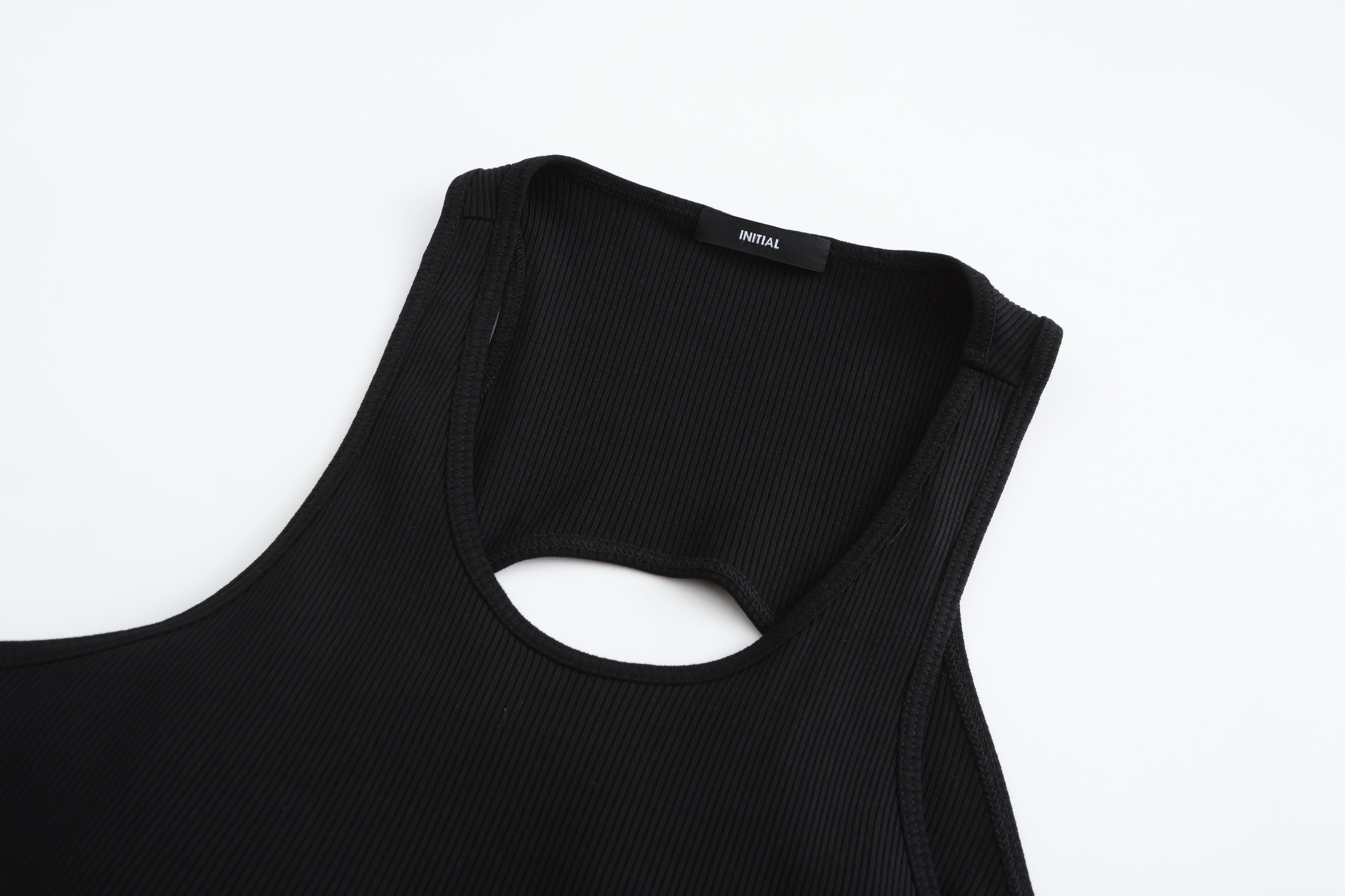 Women's Cut Out Padded Tank Top - Seamless Workout Shirt for Yoga, Gym & Running - Comfortable Sports Bra Alternative
