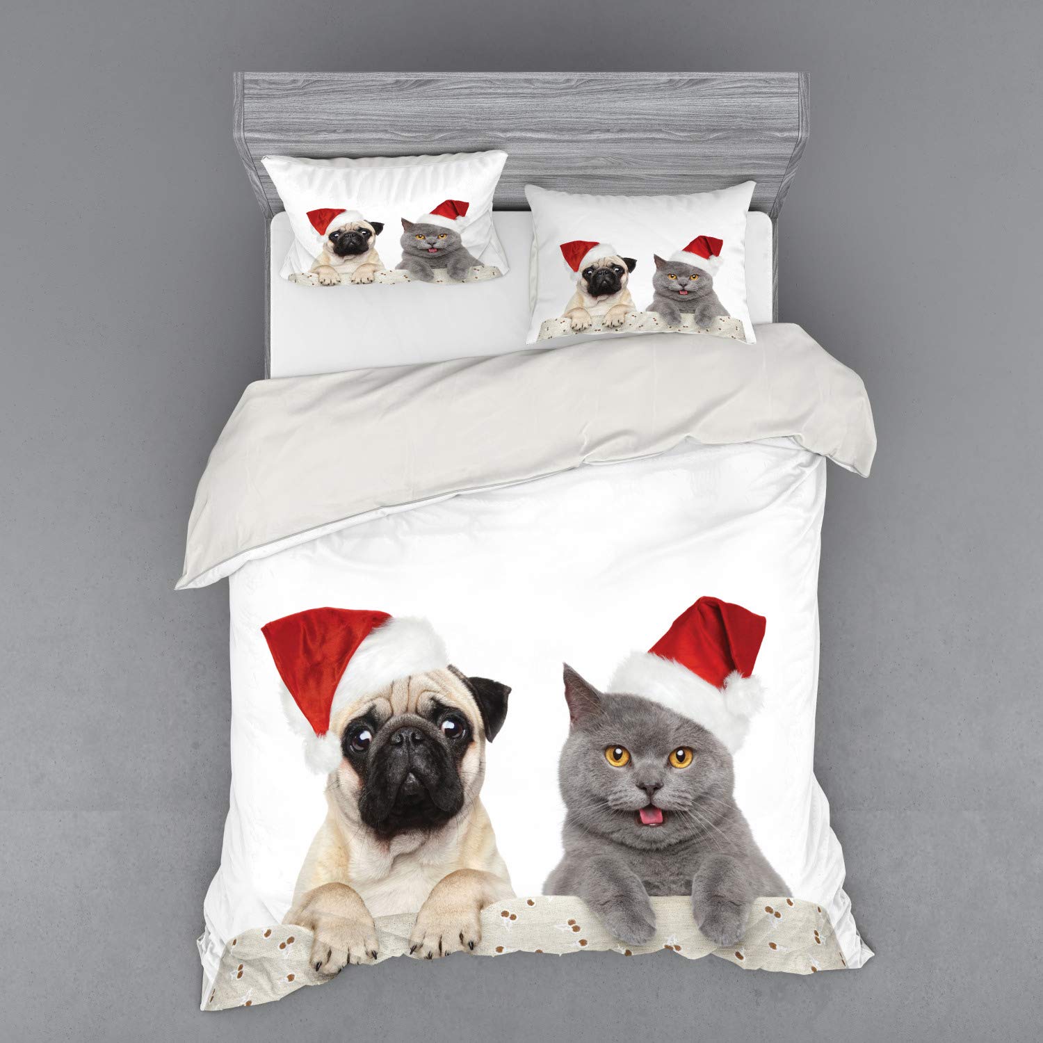 Ambesonne Pug Duvet Cover Set - Christmas Themed Dog & Cat Photography with Santa Hats Print, 4-Piece Queen Size Bedding Set with Shams & Fitted Sheet in Grey Cream Red - Perfect for Holiday Decor & Cozy Winter Bedrooms