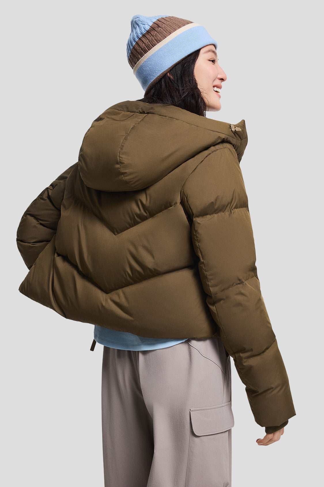 AquaDown Women's Waterproof Short Puffer Jacket - Lightweight Warm Winter Coat for Outdoor Activities & Daily Wear