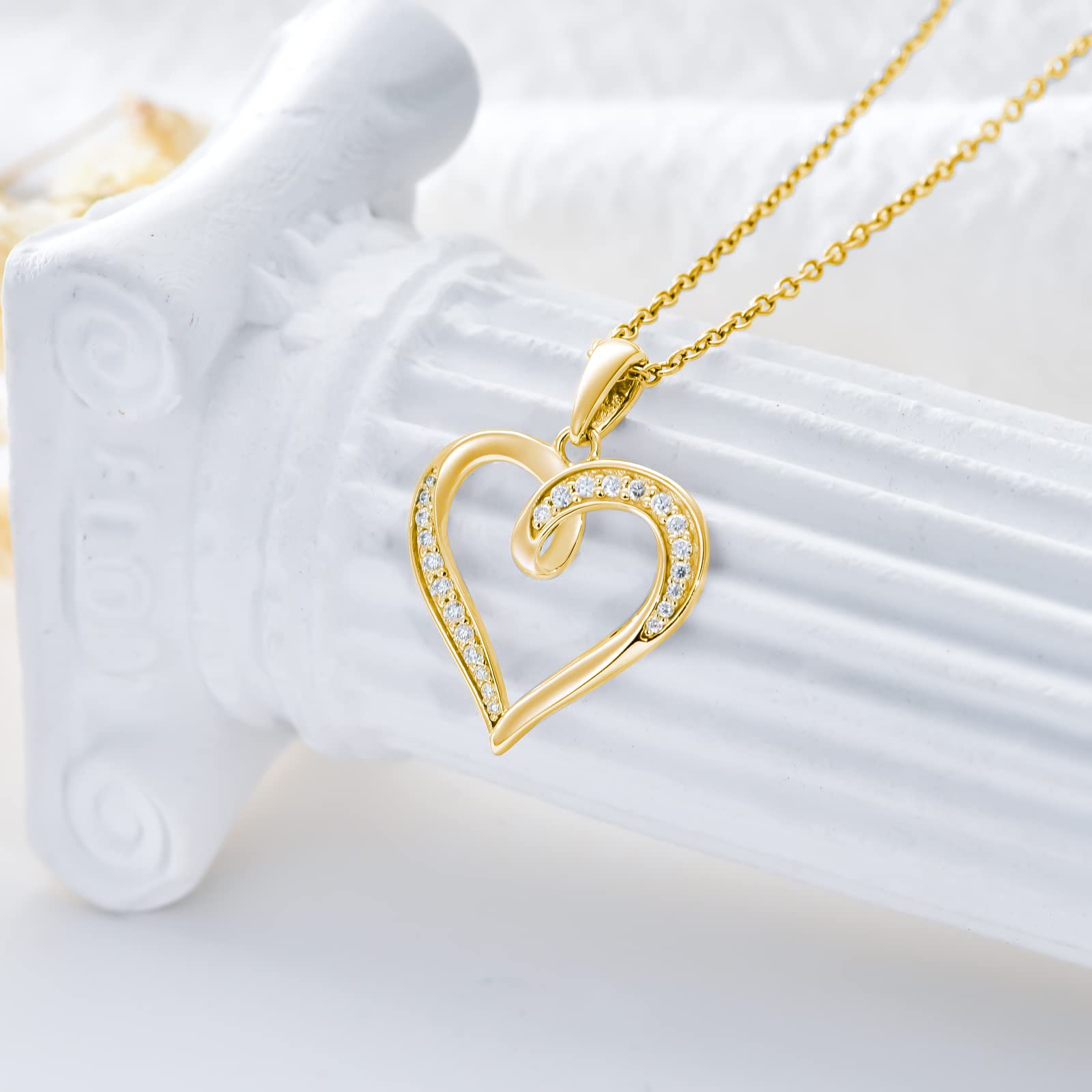 14K Solid Gold Heart Pendant Necklace with Moissanite Diamond - Elegant Jewelry Gift for Women, Mom, Wife, Grandma - Birthday, Anniversary, Mother's Day Present - 16+2 Inch Adjustable Chain - Perfect for Romantic Dates, Special Occasions & Everyday Wear