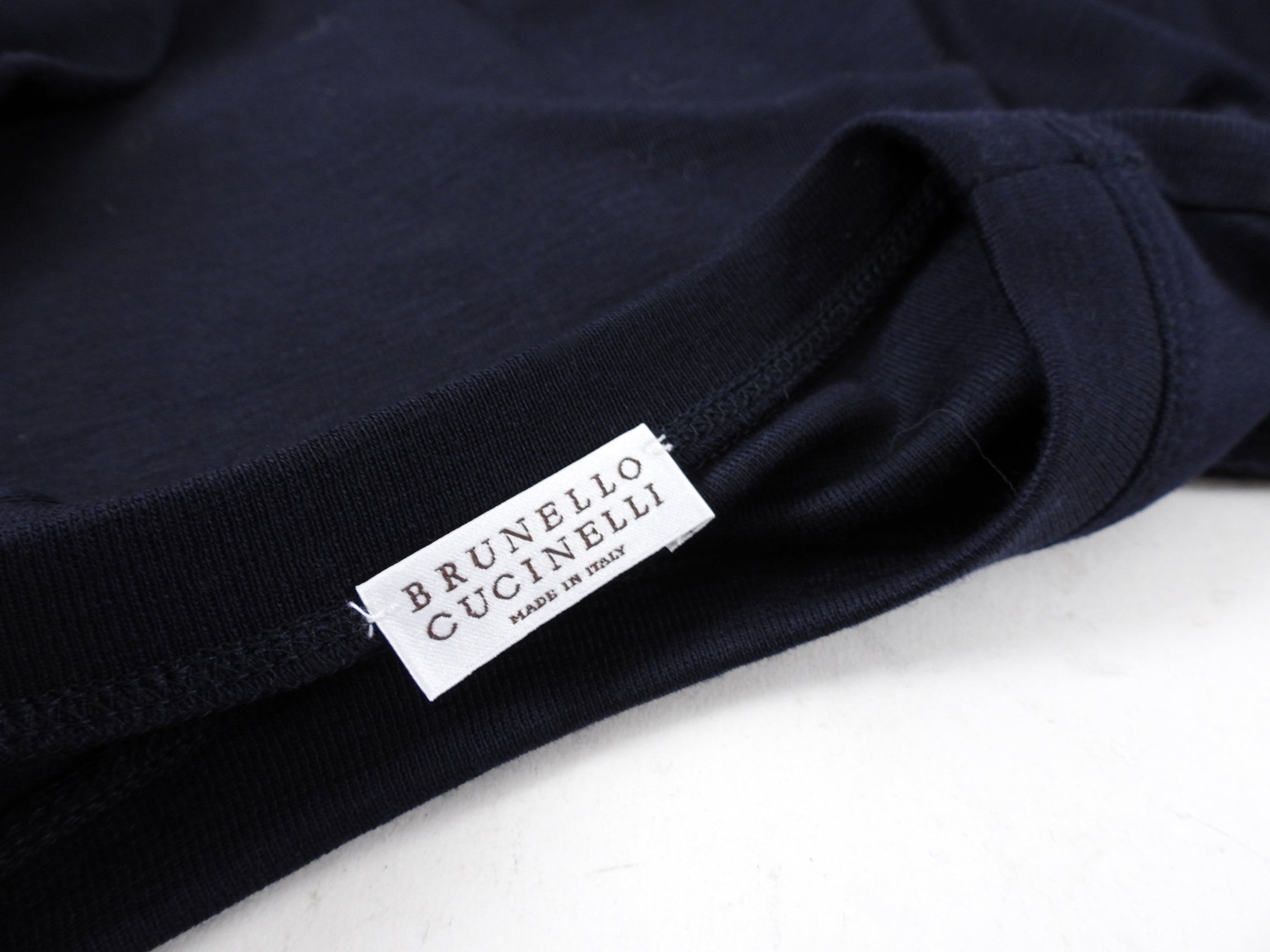 Brunello Cucinelli Navy Blue Cashmere Long Sleeve Knit Sweater with Monili Pocket - Luxury Women's Winter Pullover for Office & Casual Wear