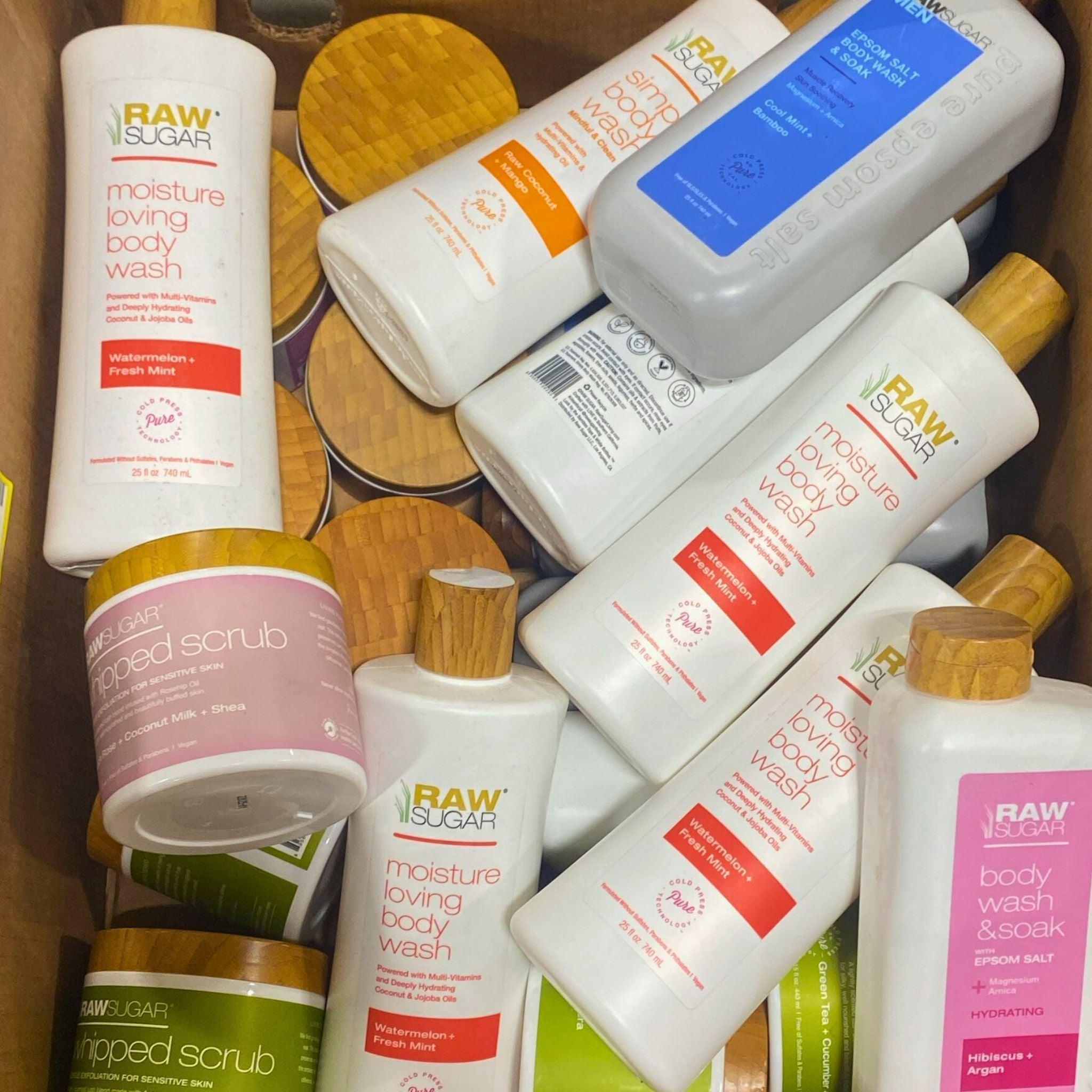 Organic Raw Sugar Body Scrub & Wash Gift Set (24 Pcs) - Exfoliating & Moisturizing for Smooth Skin - Perfect for Spa Day, Self Care & Gifts