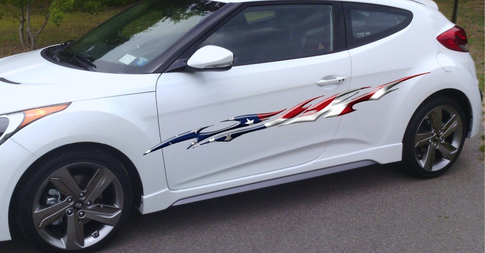 American Flag Flames Car & Truck Vinyl Graphics Kit - Patriotic Decal Stickers for Vehicle Windows, Bumpers & Body - Perfect for 4th of July, Veterans Day & Car Shows