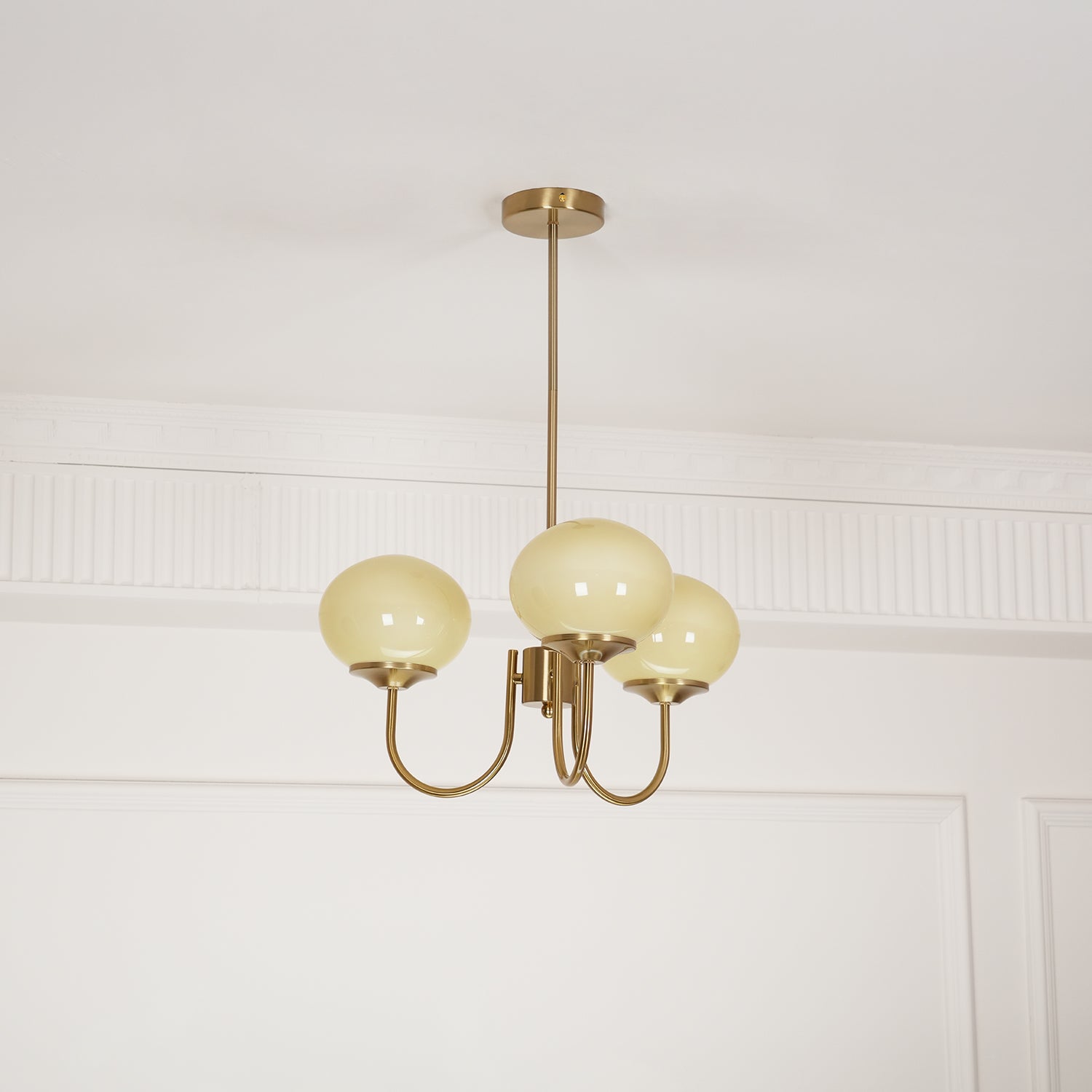 Elegant Marshmallow Chandelier - Modern Crystal Ceiling Light Fixture for Dining Room, Bedroom & Living Room Decor - Perfect for Weddings & Home Renovation