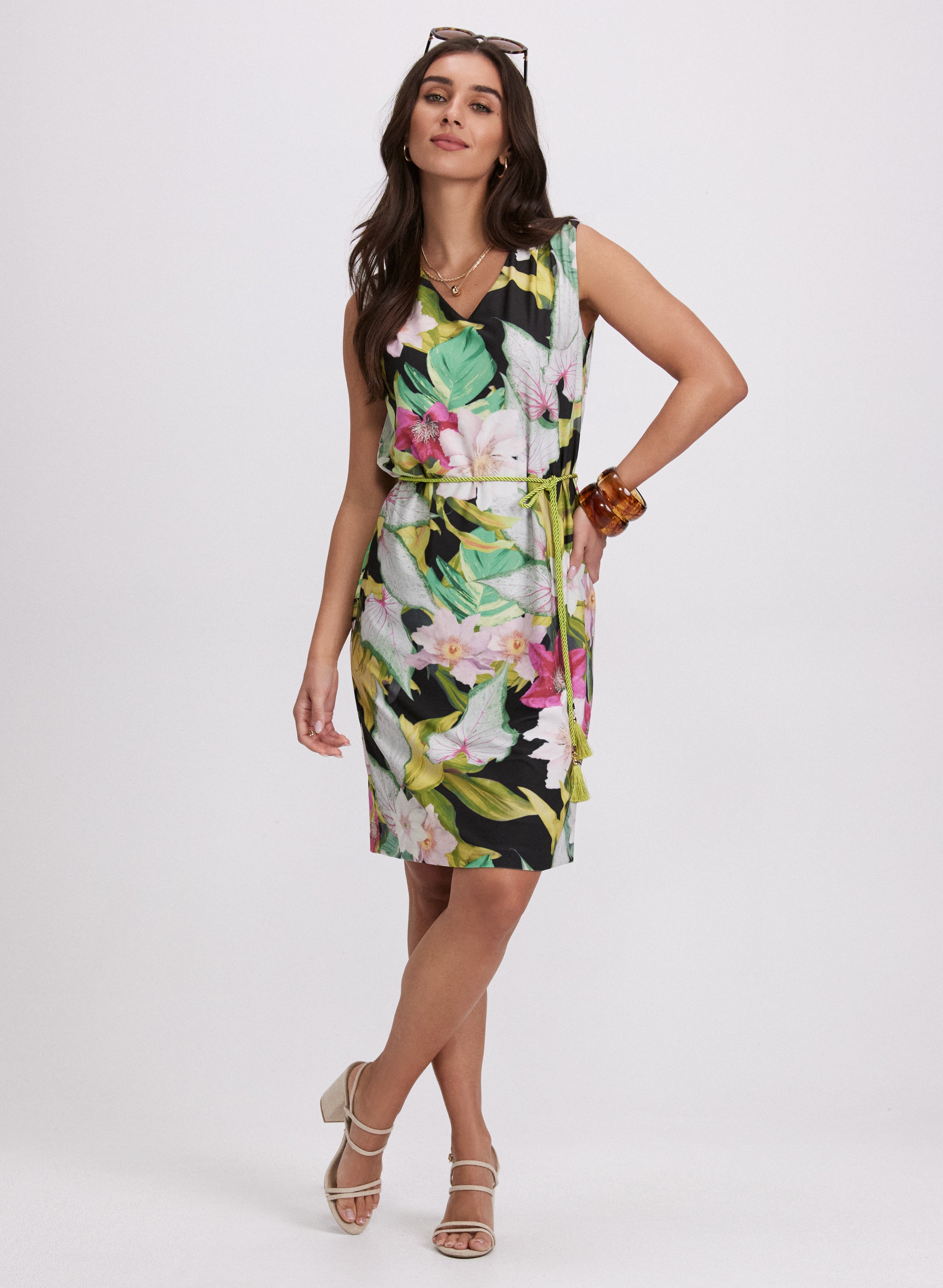 Elegant Belted Floral Dress for Women - Summer Flowy Maxi Dress with Adjustable Waist - Perfect for Beach, Wedding & Vacation Outfits