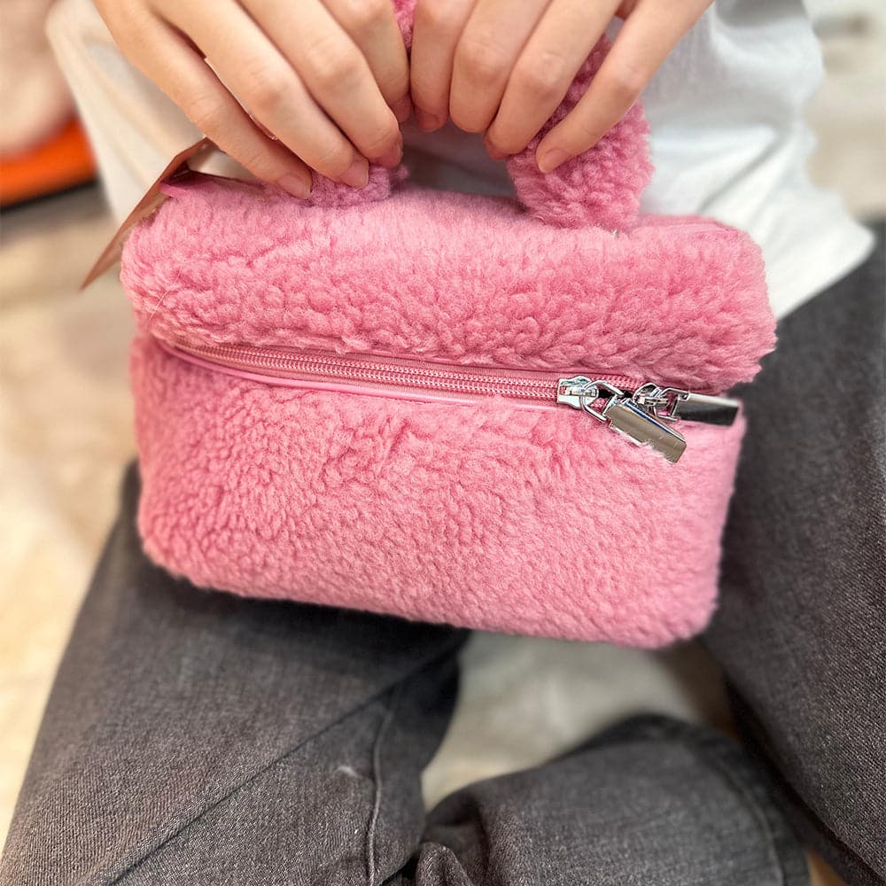 Trendy Fluffy Crossbody Bag for Women - AG Collective Fashionable Handbag - Perfect for Casual Outings, Shopping & Travel