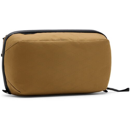 Peak Design Wash Pouch Coyote - Waterproof Travel Toiletry Bag for Men & Women | Compact Organizer for Shampoo, Toothbrush & Cosmetics | Perfect for Camping, Gym & Air Travel