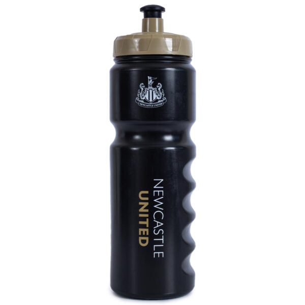 Newcastle United Plastic Water Bottle - Insulated Sports Drink Bottle for Soccer Fans - Perfect for Games, Gym & Outdoor Activities