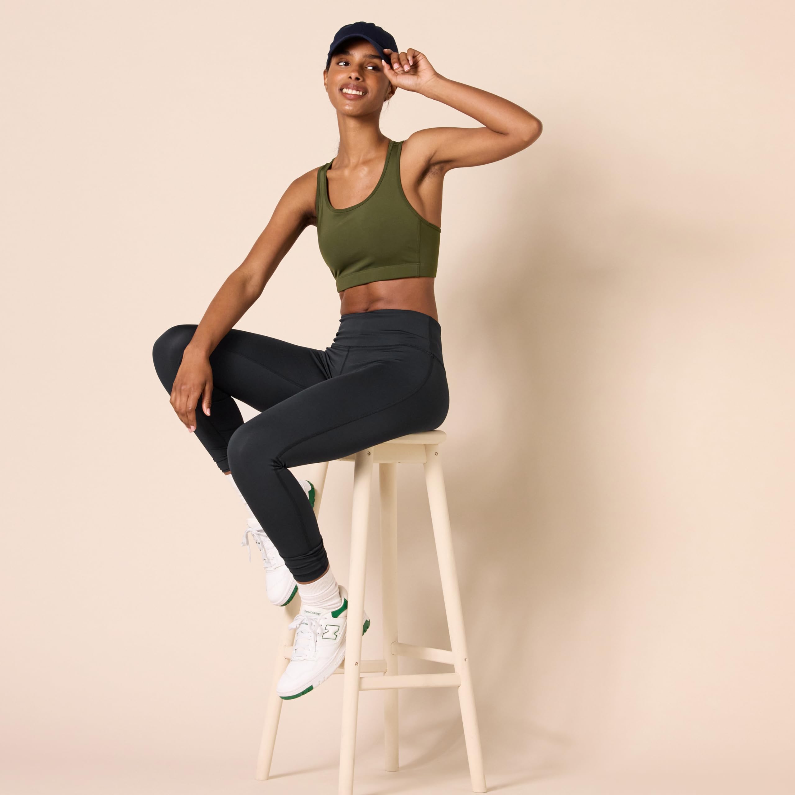 Amazon Essentials Women's Active Sculpt Leggings - Mid Rise, Full Length Yoga Pants for Workout & Athleisure (Plus Size Available) - Perfect for Gym, Running, Pilates & Casual Wear