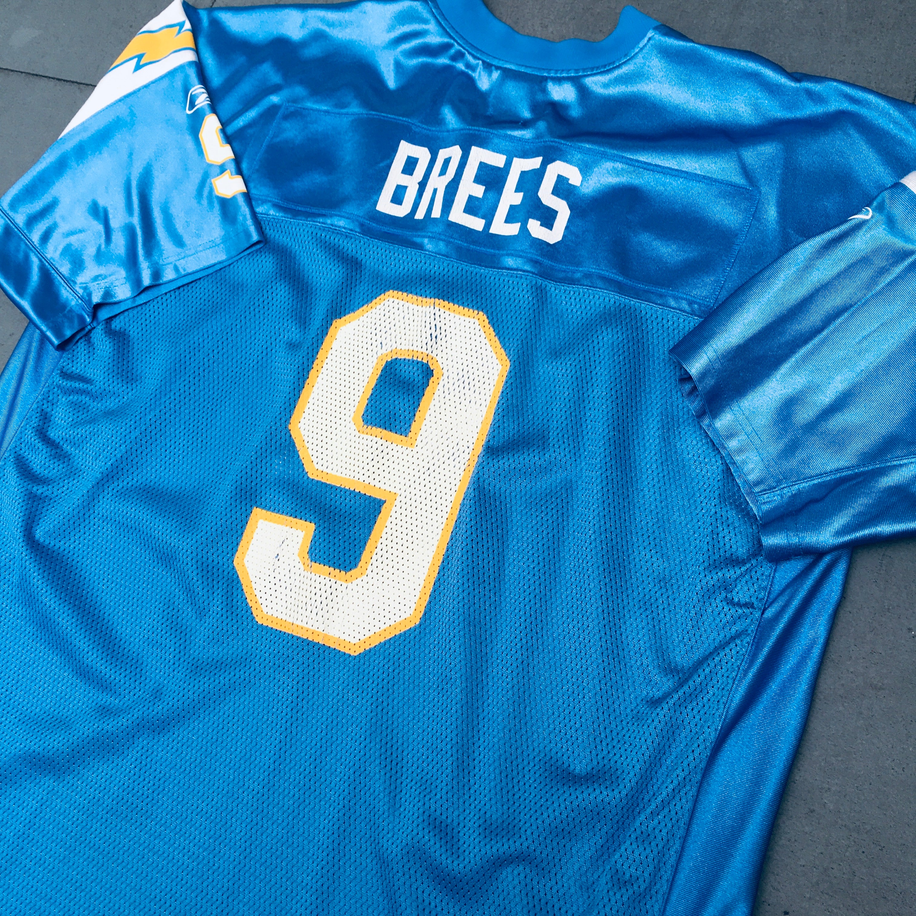 Drew Brees 2003/04 San Diego Chargers Jersey - XXL Size, Authentic NFL Football Jersey for Fans & Collectors - Perfect for Game Day, Tailgating, and Sports Memorabilia Display