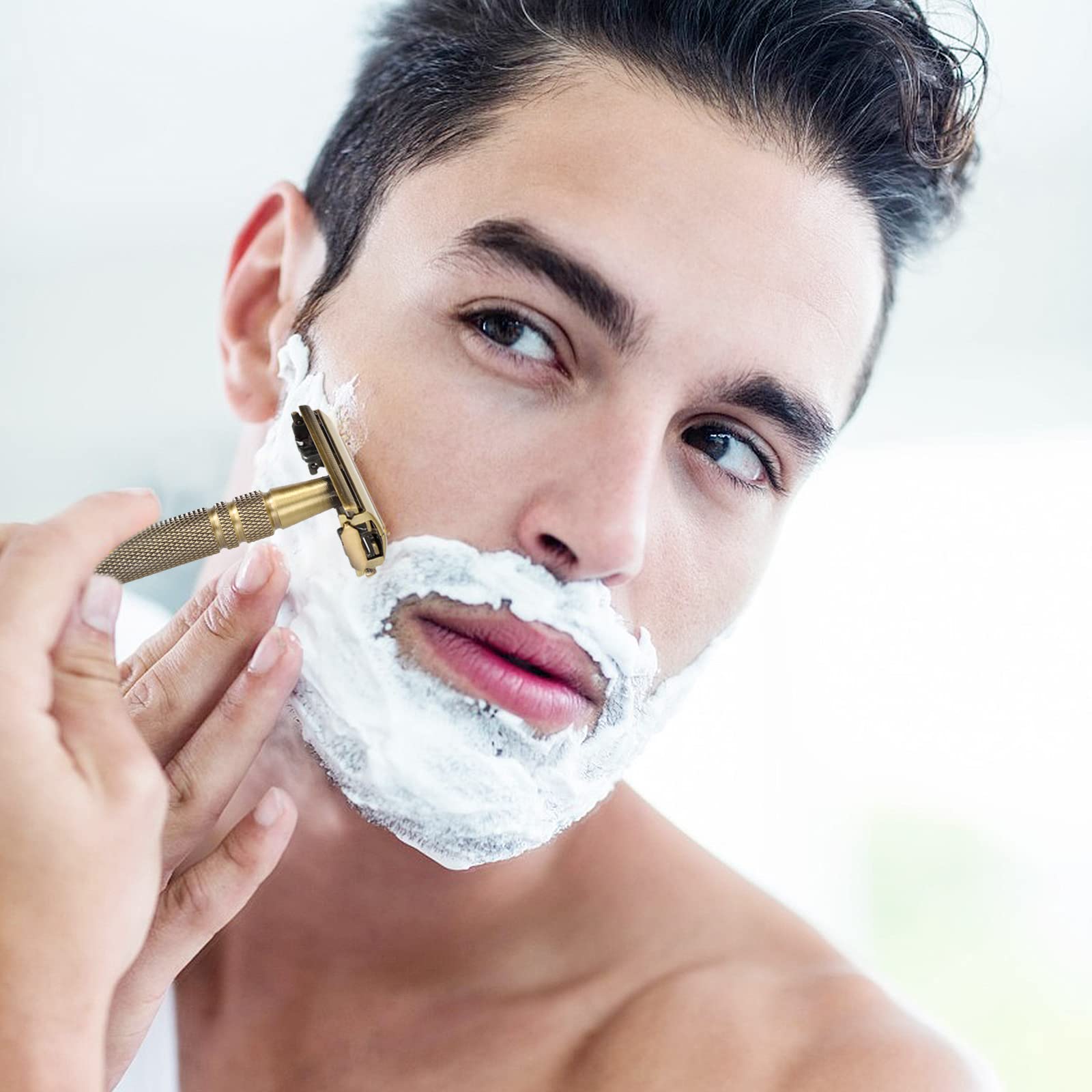 Premium Double Edge Safety Razor for Men & Women - Classic Butterfly Open Design with Bronze Long Handle & 5 Stainless Steel Blades | Reusable Metal Brass Manual Shaver with Close Comb | Perfect for Wet Shaving, Travel & Gift Giving