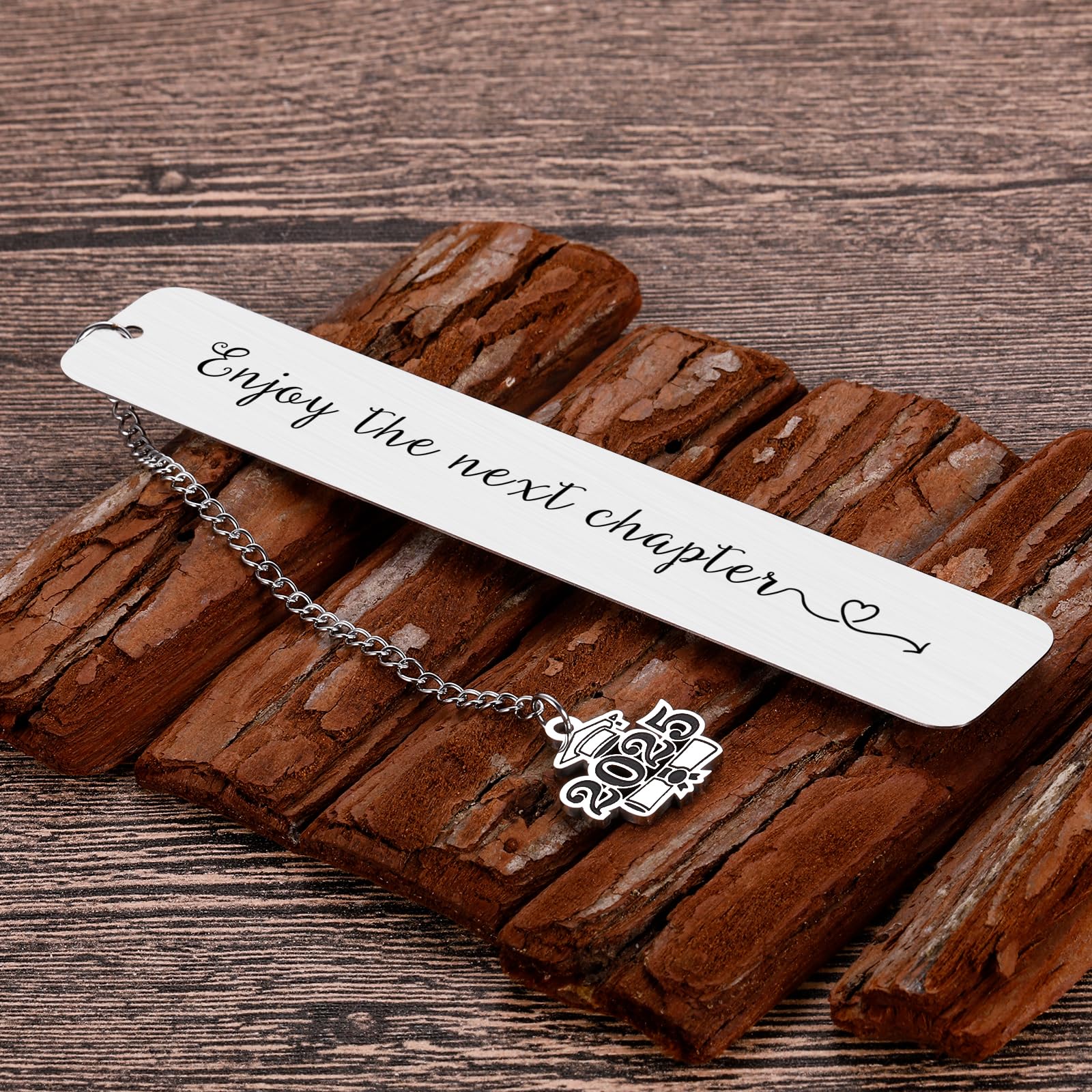 Class of 2025 Graduation Gifts - Inspirational Senior Bookmarks for High School, Middle School, Medical & Nursing Students - Motivational Graduation Gifts for Him & Her from Mom & Dad - Perfect for Surgery Graduates & Study Motivation