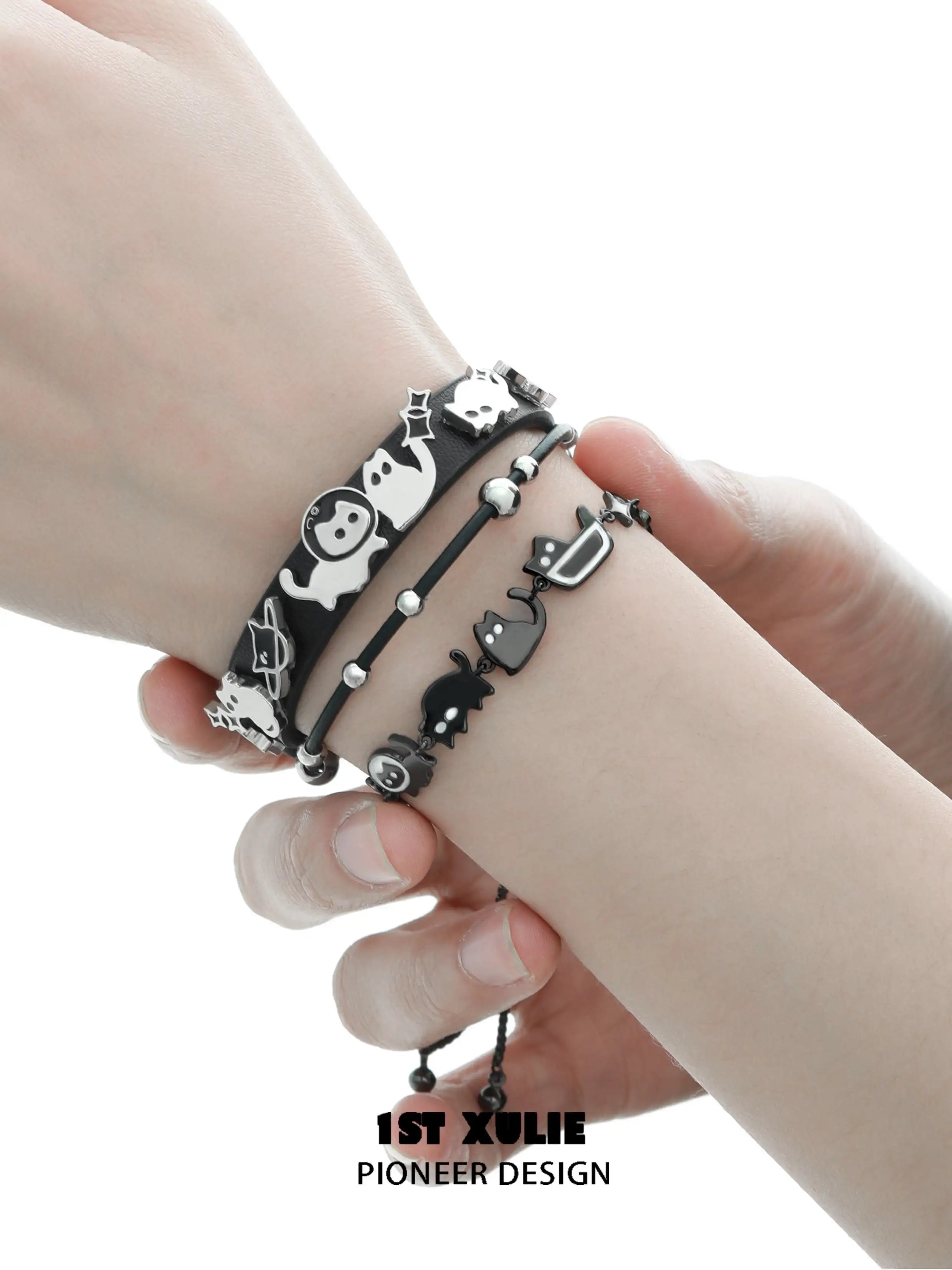 18K Black Gold Plated Leather Bracelet with Ghost & Black Cat Charm - Gothic Jewelry for Women, Perfect for Halloween, Witchy Aesthetic & Dark Fashion Accessories