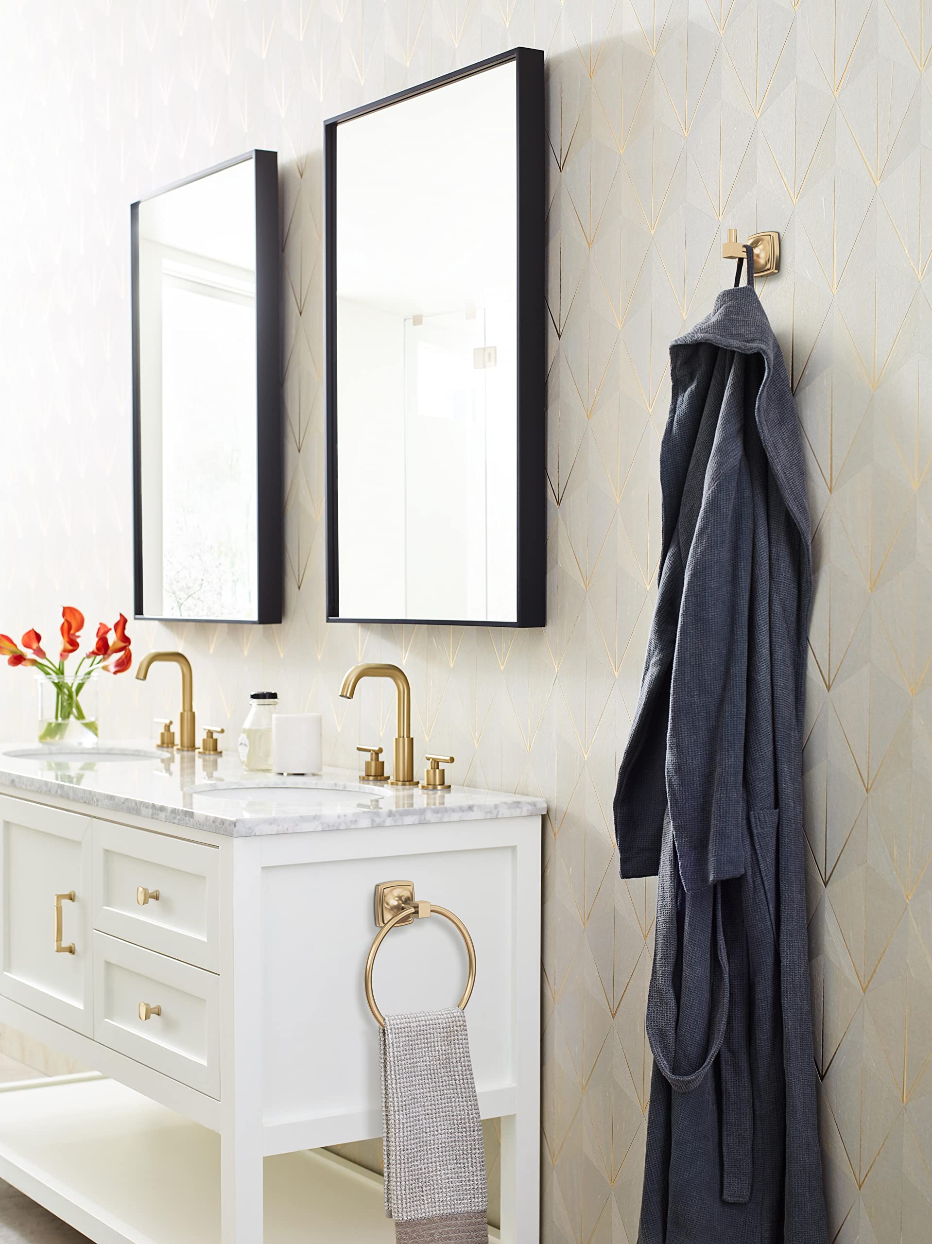 Amerock BH36090CZ Champagne Bronze Single Robe Hook - 2-1/4 Inch (57mm) Bathroom Towel Holder with Stature Design - Durable Bath Accessories for Robes, Towels & Clothes - Perfect for Bathroom, Spa & Bedroom Organization