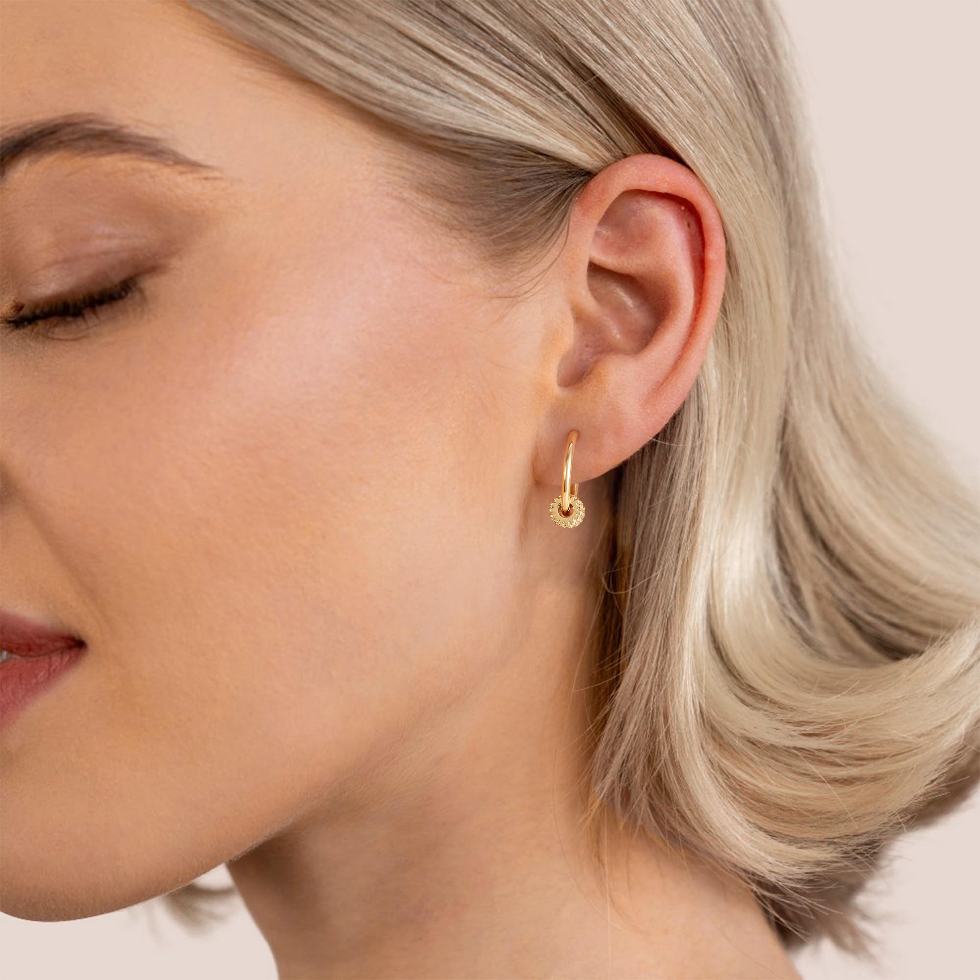 14K Gold Plated Huggie Hoop Earrings for Women - Hypoallergenic Twisted Chain Designer Jewelry - Elegant Hollow Out Earrings for Daily Wear, Parties & Gifts