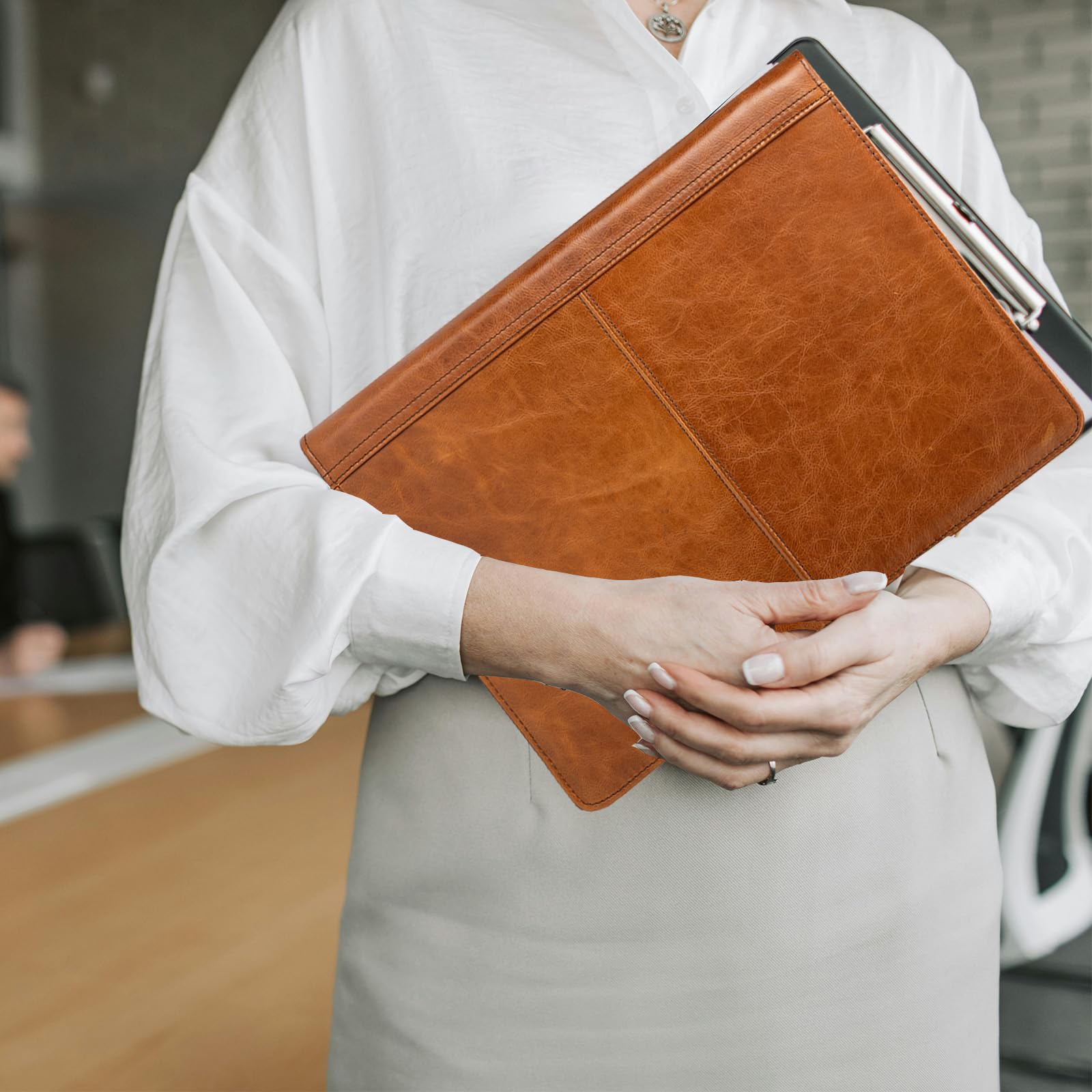 Premium Genuine Full Grain Leather Portfolio with 3-Ring Binder - Zippered A4 Notebook Holder & Laptop Sleeve - Professional Organizer Folder for Men & Women (Brown, Oil-Tanned) - Perfect for Business Meetings, Office Work & Executive Gifts