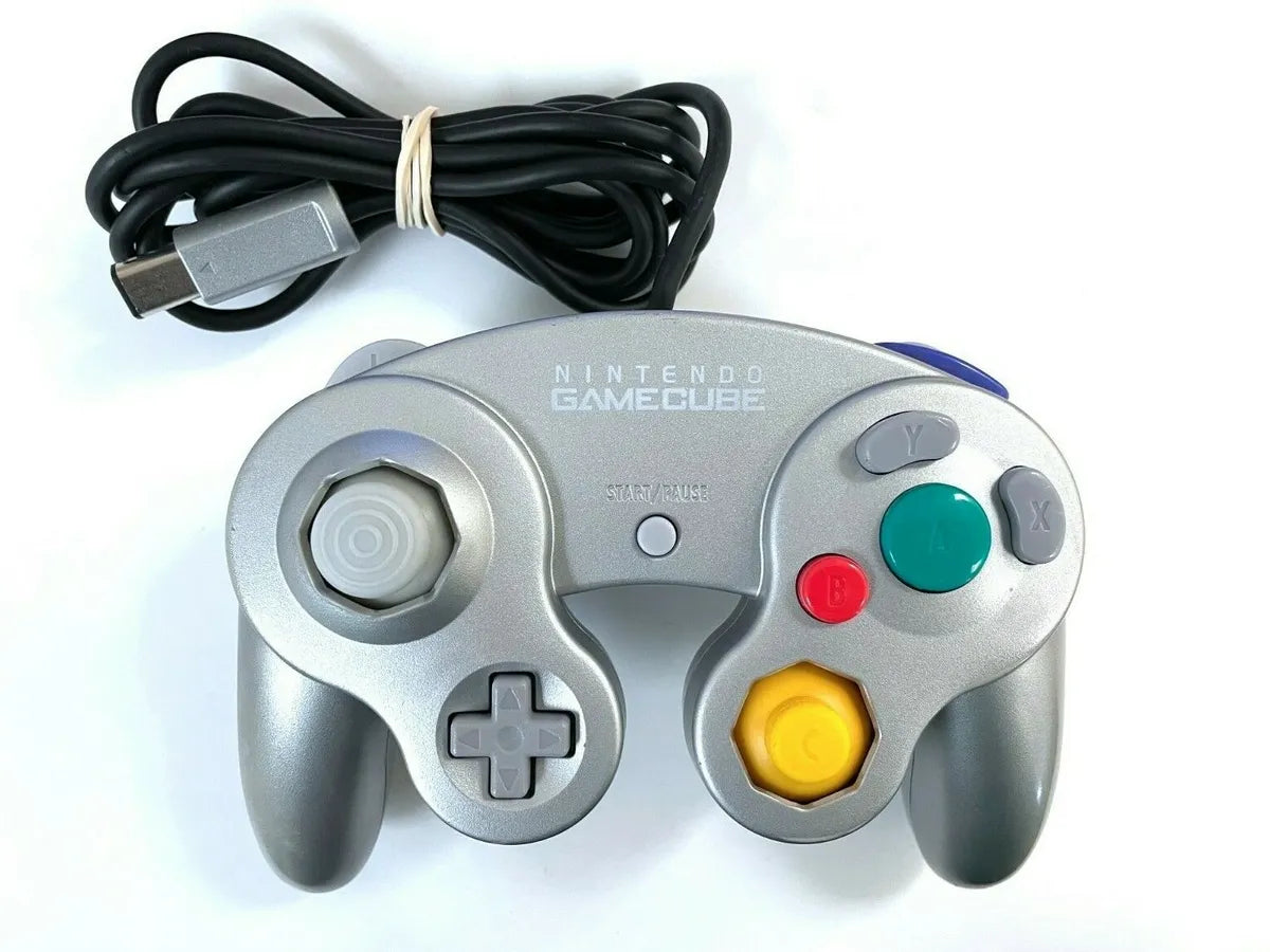 Nintendo GameCube Console Platinum Silver - Classic Gaming System for Retro Game Enthusiasts | Perfect for Home Entertainment & Multiplayer Gaming