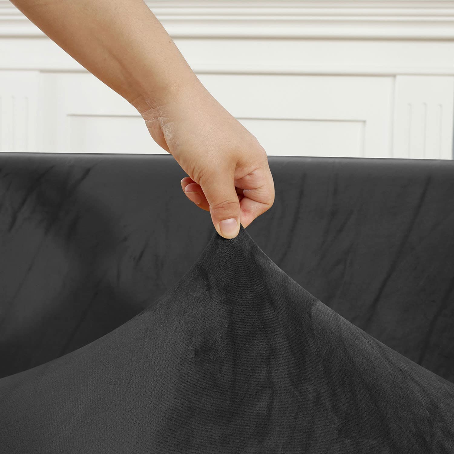 Stretchable L-Shaped Sectional Sofa Slipcover - 3+4 Seat Couch Cover for Pets & Kids, Furniture Protector in Black - Perfect for Living Room, Family Room & Pet-Friendly Homes