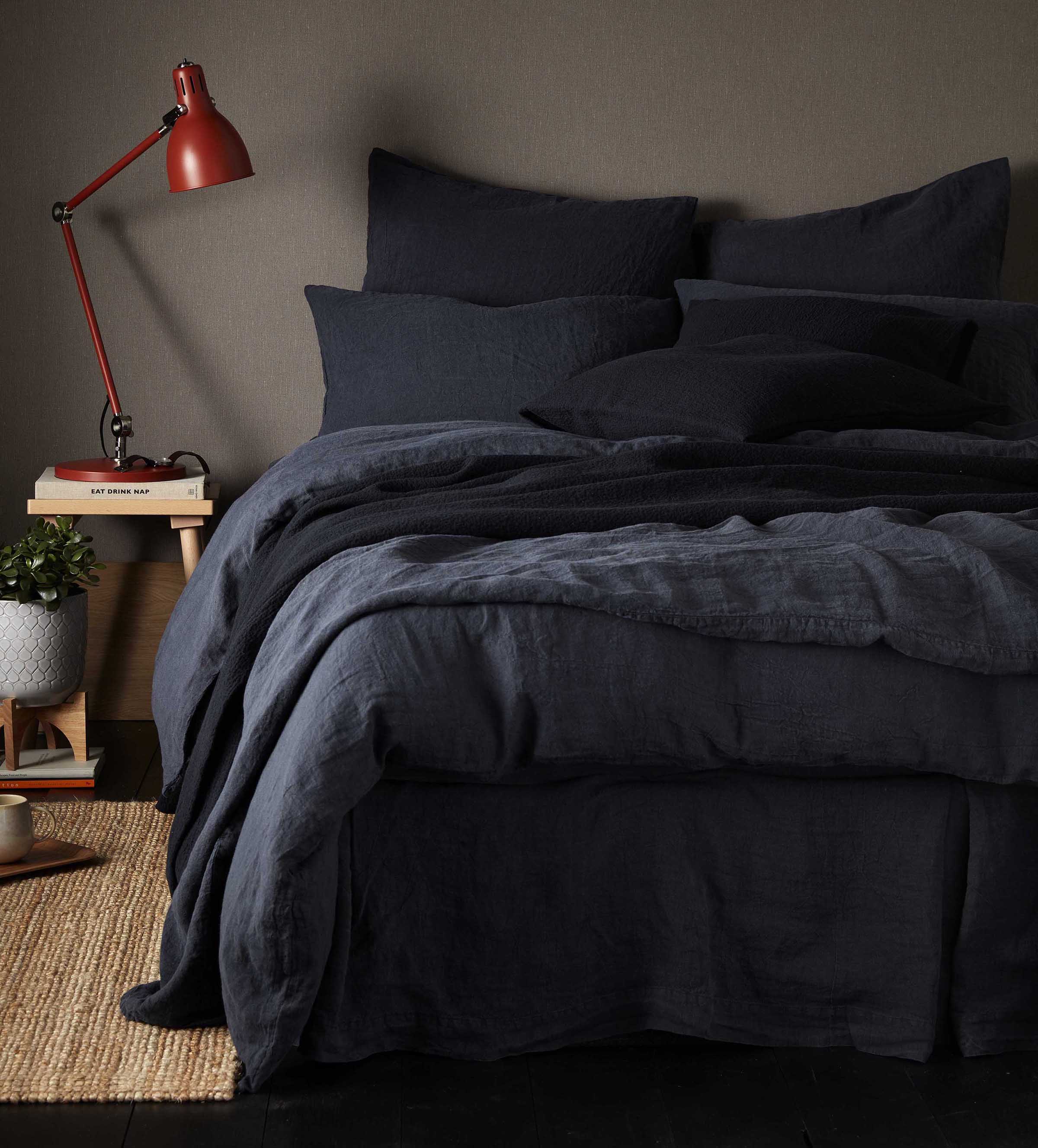 Premium 100% Black Linen Bedding Set - Breathable & Soft Luxury Bed Sheets for All Seasons - Perfect for Master Bedroom, Guest Room & Vacation Homes