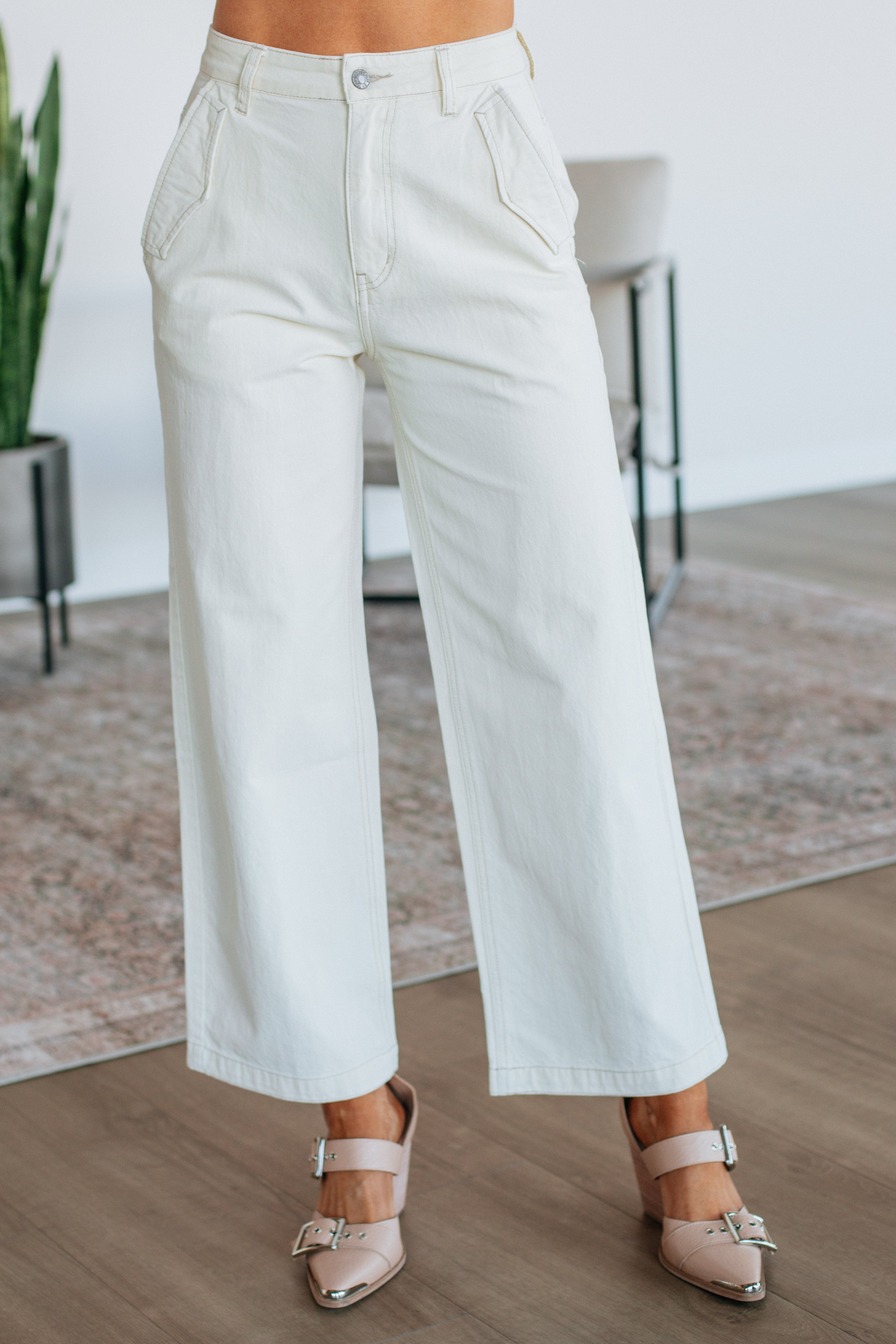 Ready To Reconnect Pants - Comfortable Stretch Yoga Pants for Women | Perfect for Yoga, Gym Workouts & Lounge Wear