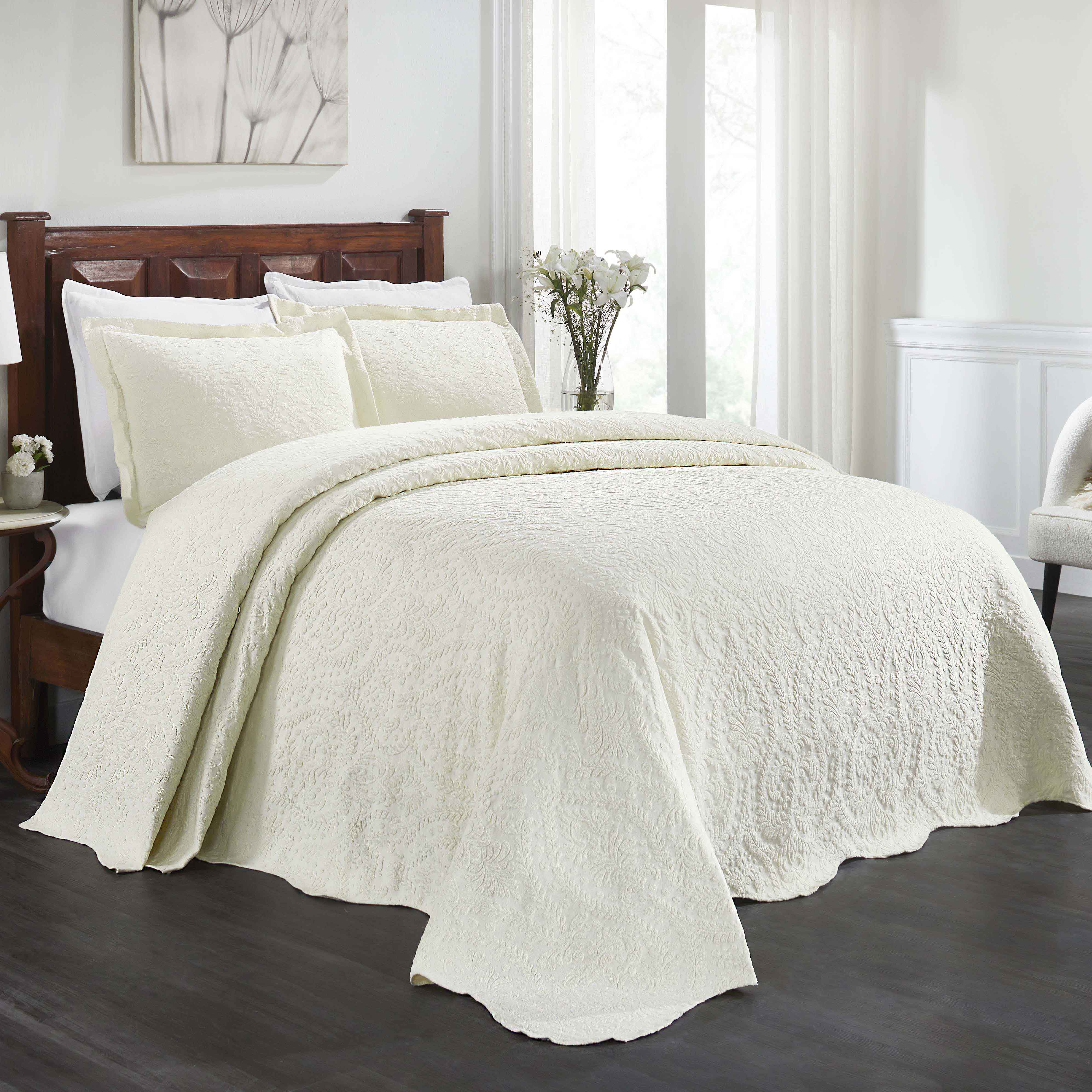 Premium Aspen Cotton Blend Jacquard Woven Floral Bedspread Set with Scalloped Edges - Queen Size Luxury Bedding for Master Bedroom & Guest Room Decor