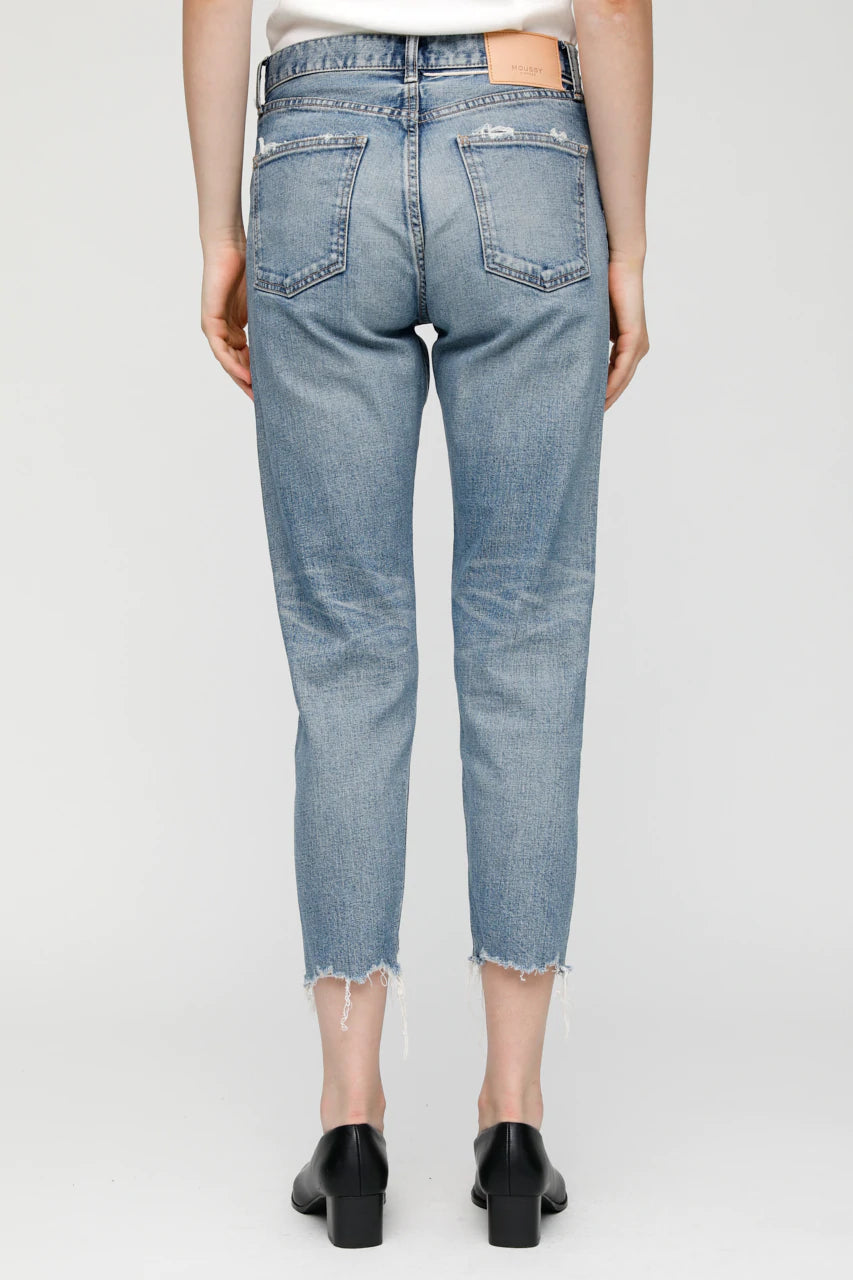 Loose Fit Blue Jeans for Men by Carter Friend - Comfortable Casual Wear for Everyday Outfits