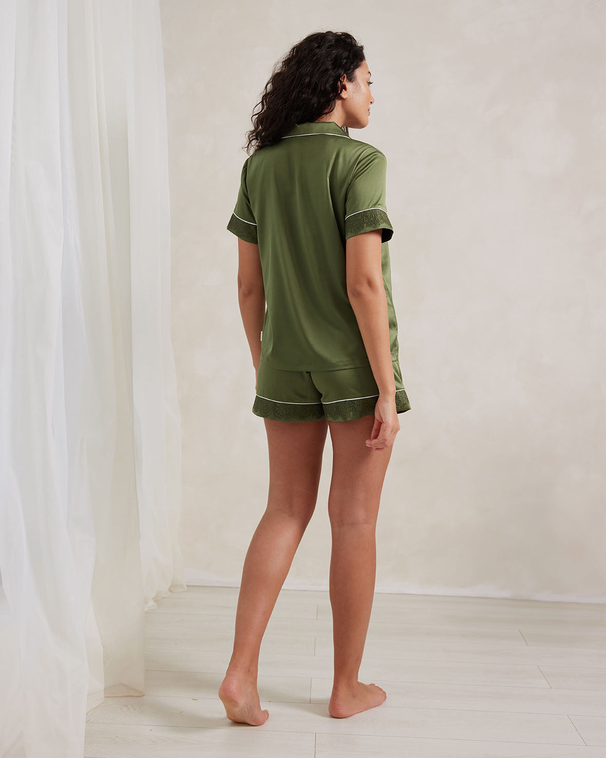Forest Green Satin Lace Trim Short Pyjama Set - Women's Sleepwear for Summer Nights & Relaxation