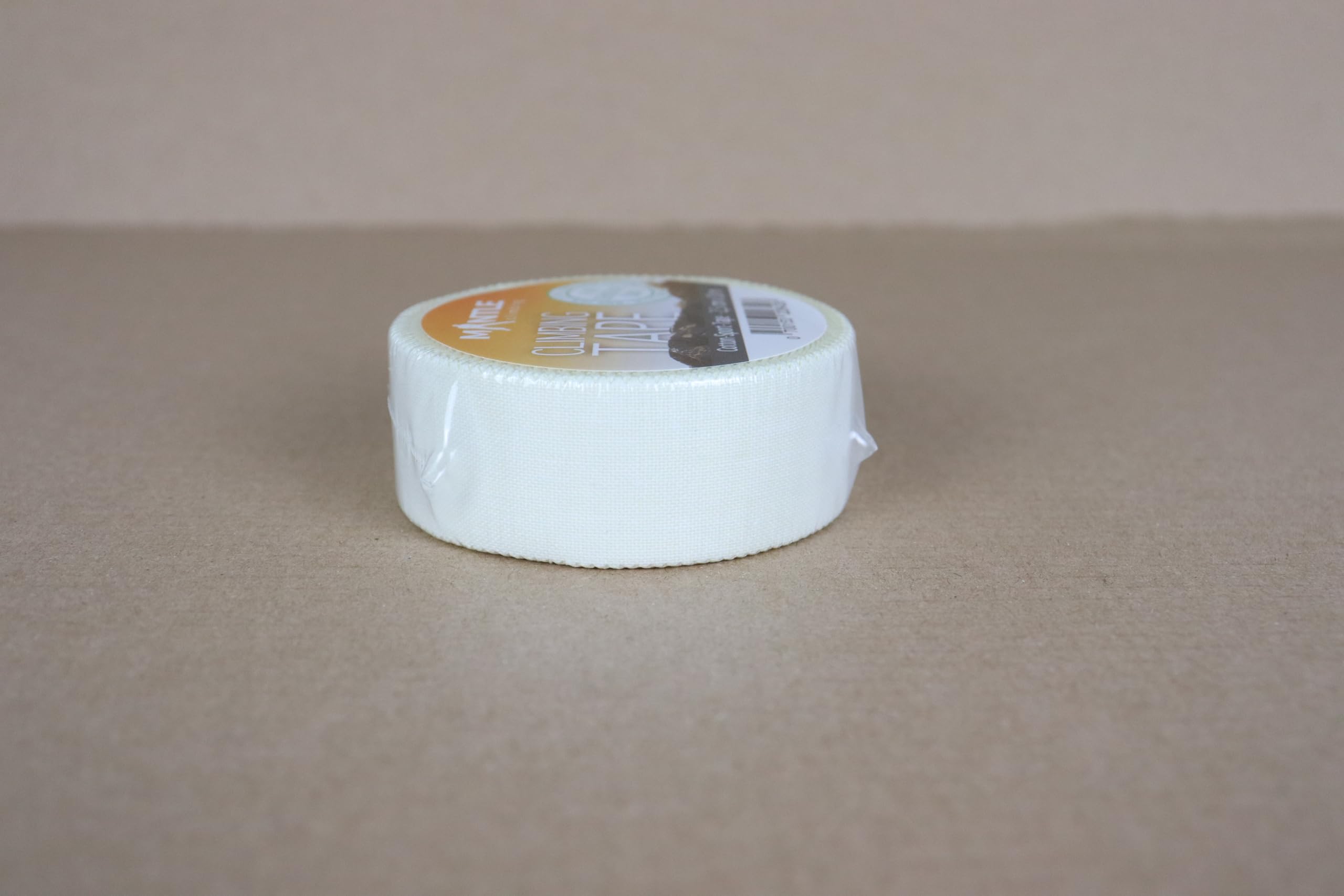 Mantle Climbing Tape - White Medium (M) 2002 - Durable Rock Climbing Accessory for Hand Protection & Grip Support - Perfect for Bouldering, Mountaineering & Gym Training